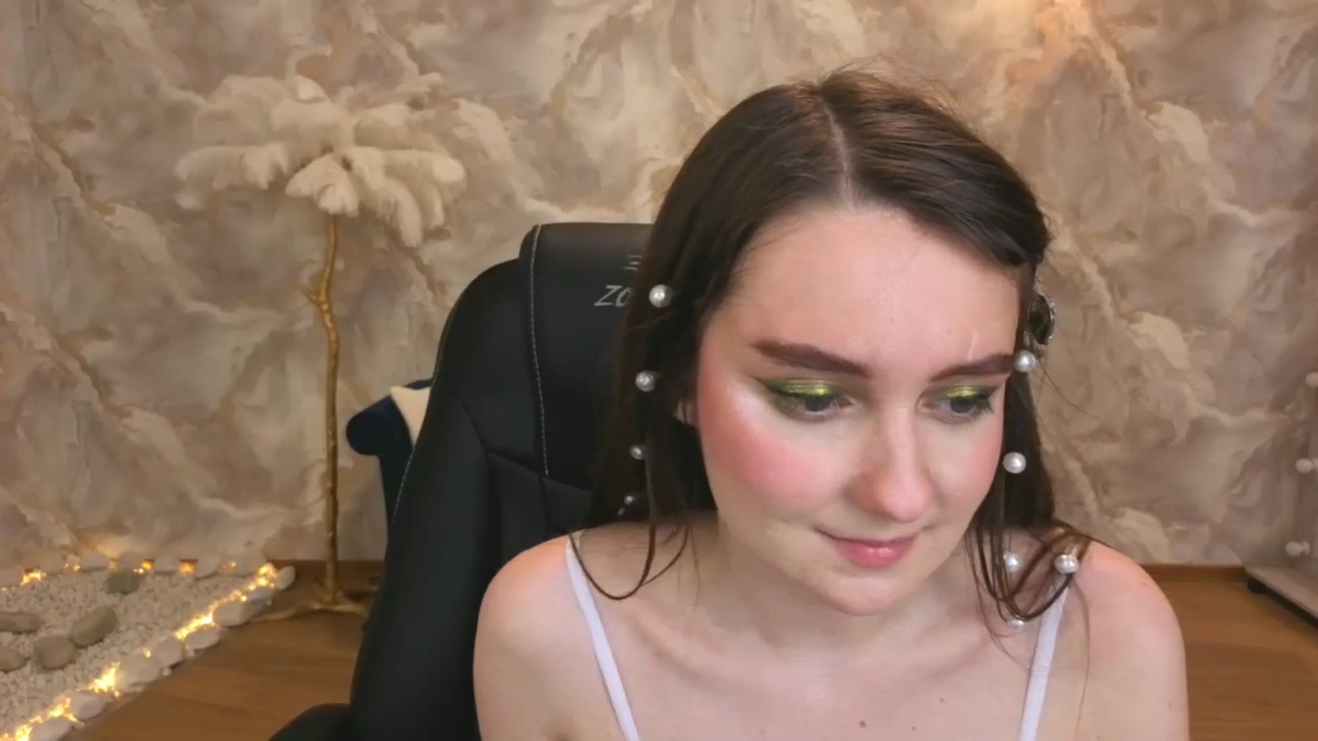 Gallery image thumbnail from Milim_Nava's myfreecams stream on, 09/18/2025, 08:25 image 13 of 20