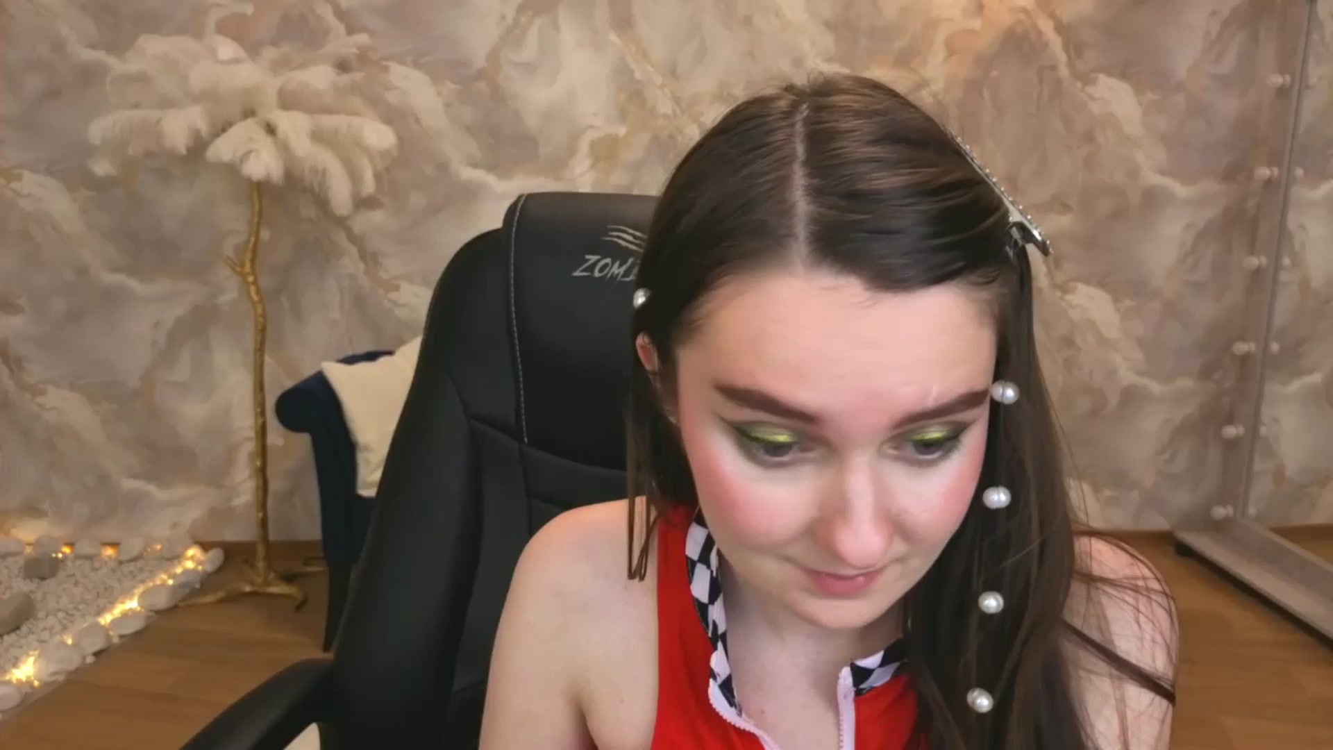 Gallery image thumbnail from Milim_Nava's myfreecams stream on, 09/18/2025, 11:50 image 19 of 20