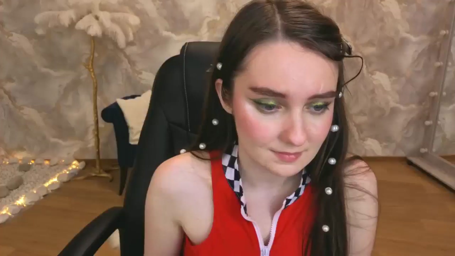 Gallery image thumbnail from Milim_Nava's myfreecams stream on, 09/18/2025, 11:50 image 15 of 20