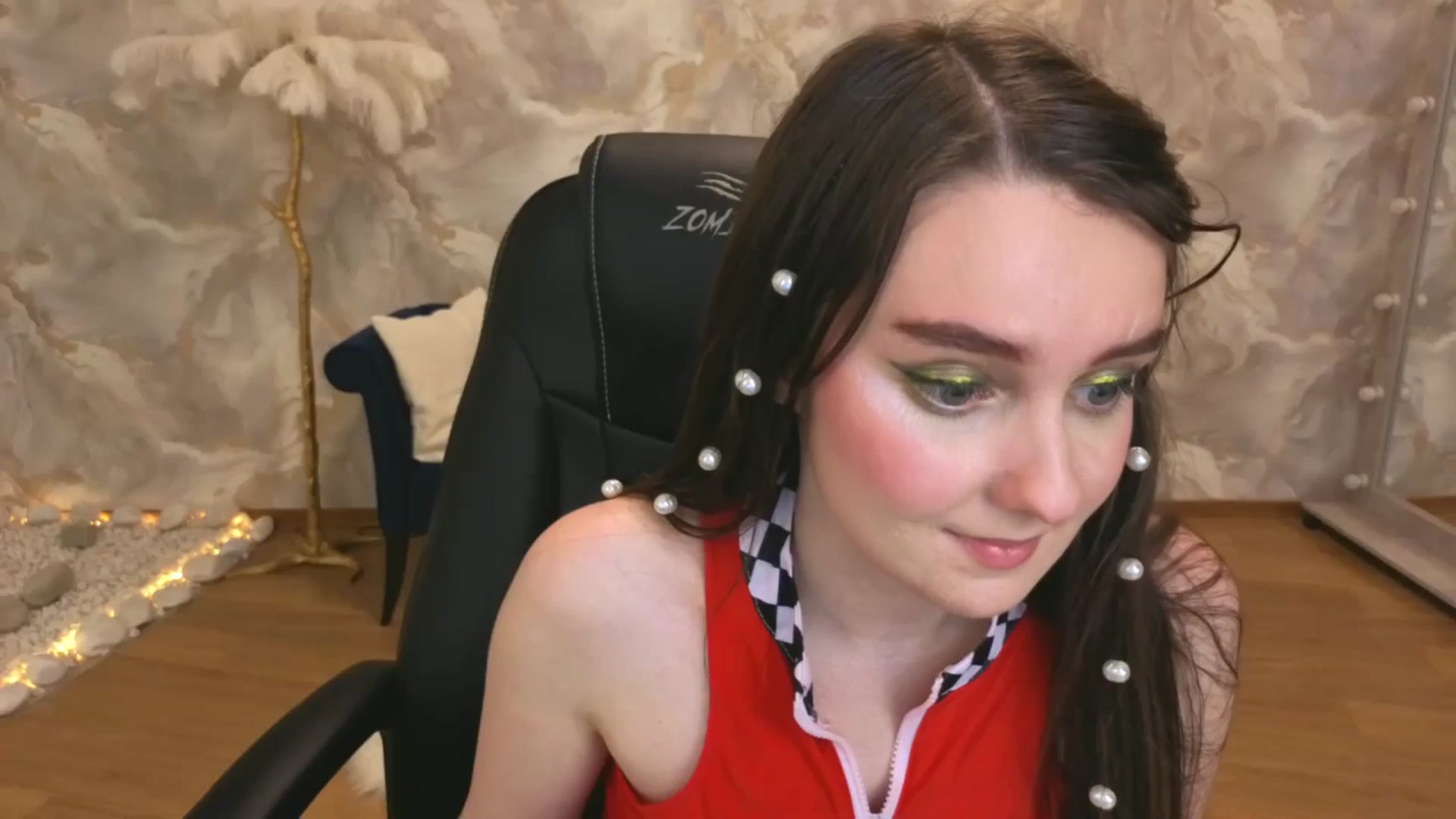 Gallery image thumbnail from Milim_Nava's myfreecams stream on, 09/18/2025, 11:50 image 14 of 20