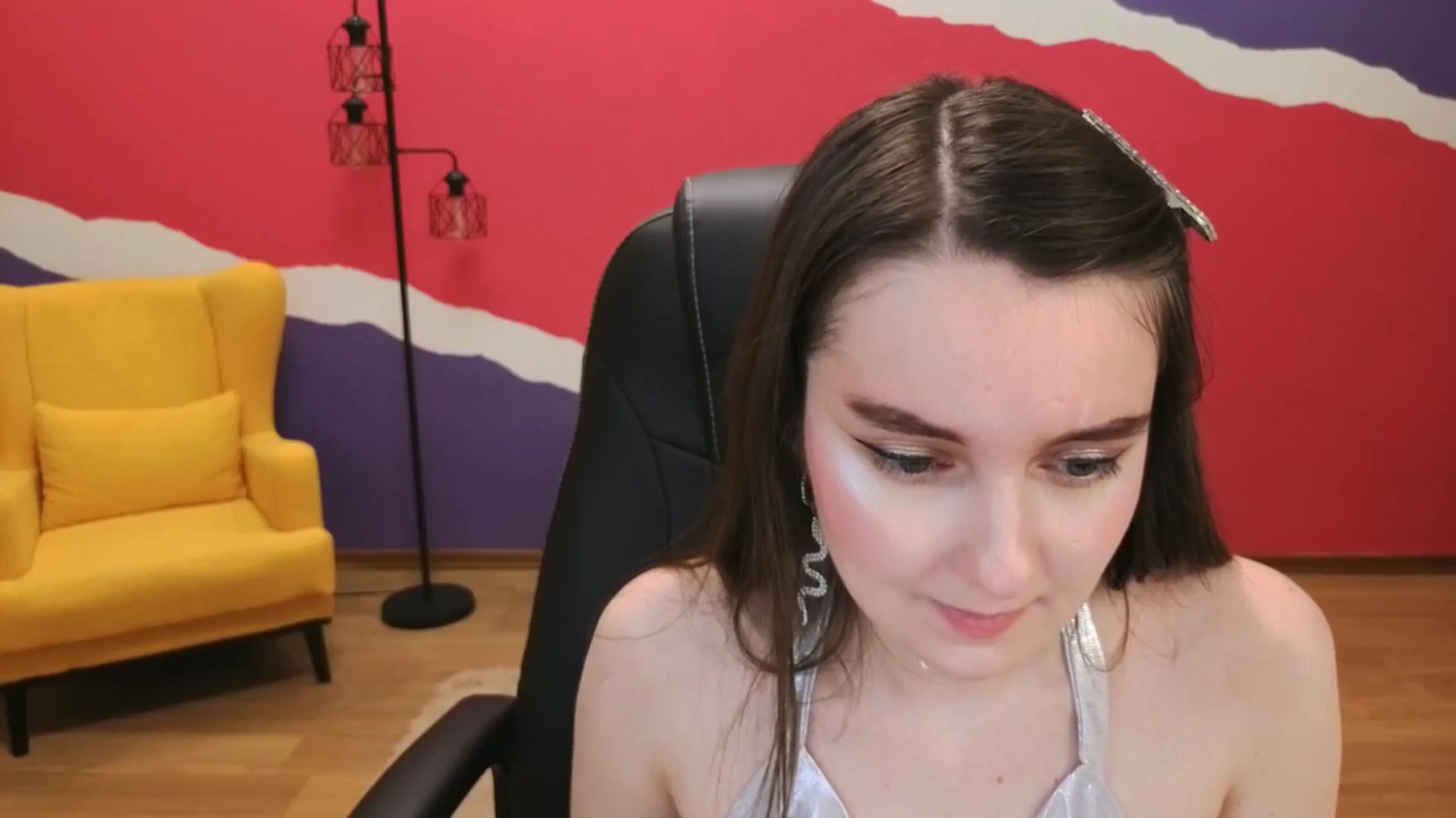 Gallery image thumbnail from Milim_Nava's myfreecams stream on, 09/19/2025, 21:23 image 4 of 20