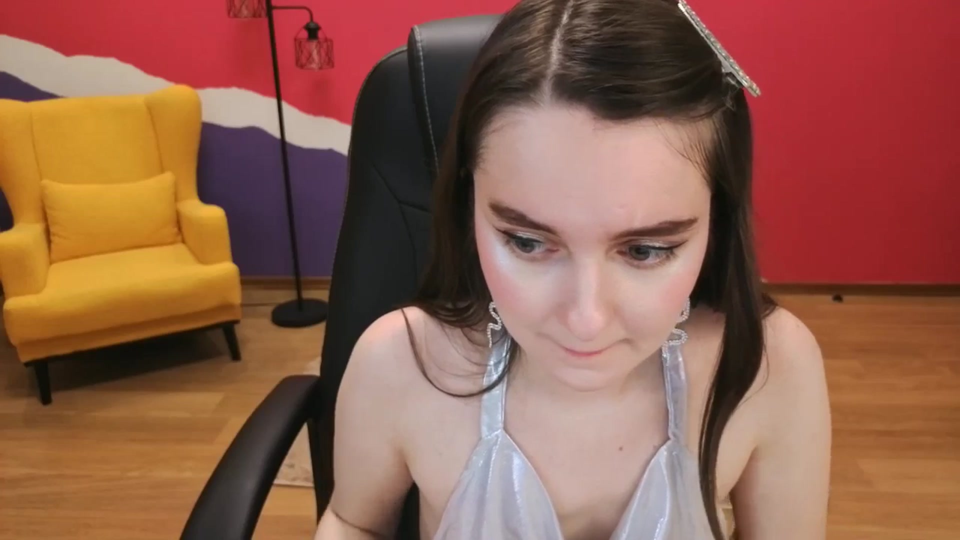 Gallery image thumbnail from Milim_Nava's myfreecams stream on, 09/19/2025, 21:23 image 16 of 20