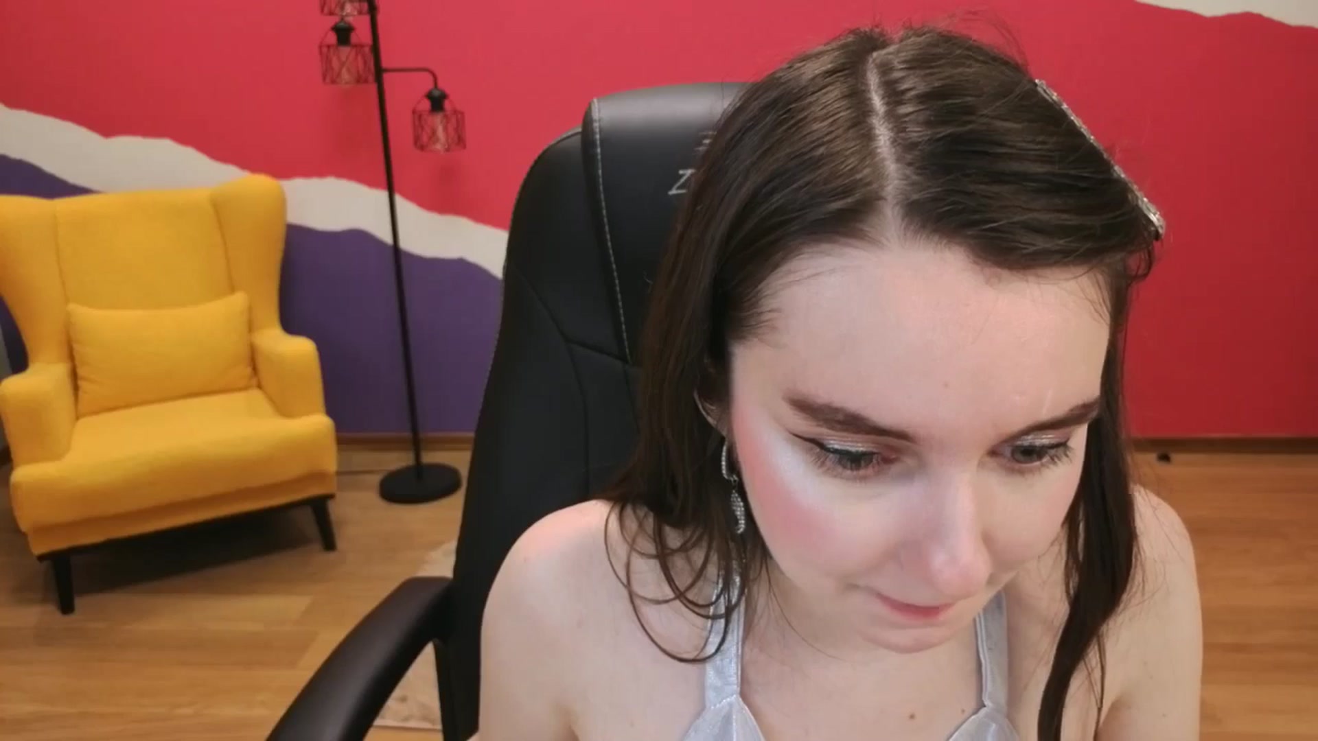 Gallery image thumbnail from Milim_Nava's myfreecams stream on, 09/19/2025, 23:05 image 12 of 20