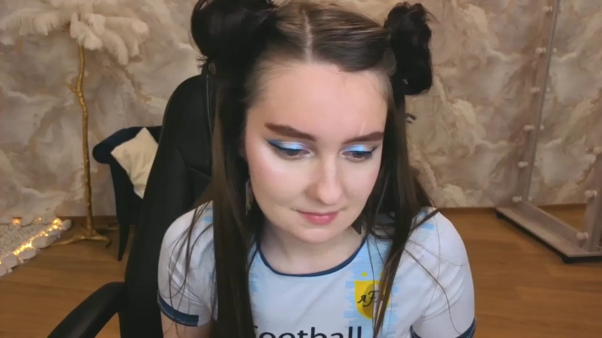 Gallery image thumbnail from Milim_Nava's myfreecams stream on, 09/20/2025, 20:40 image 9 of 20