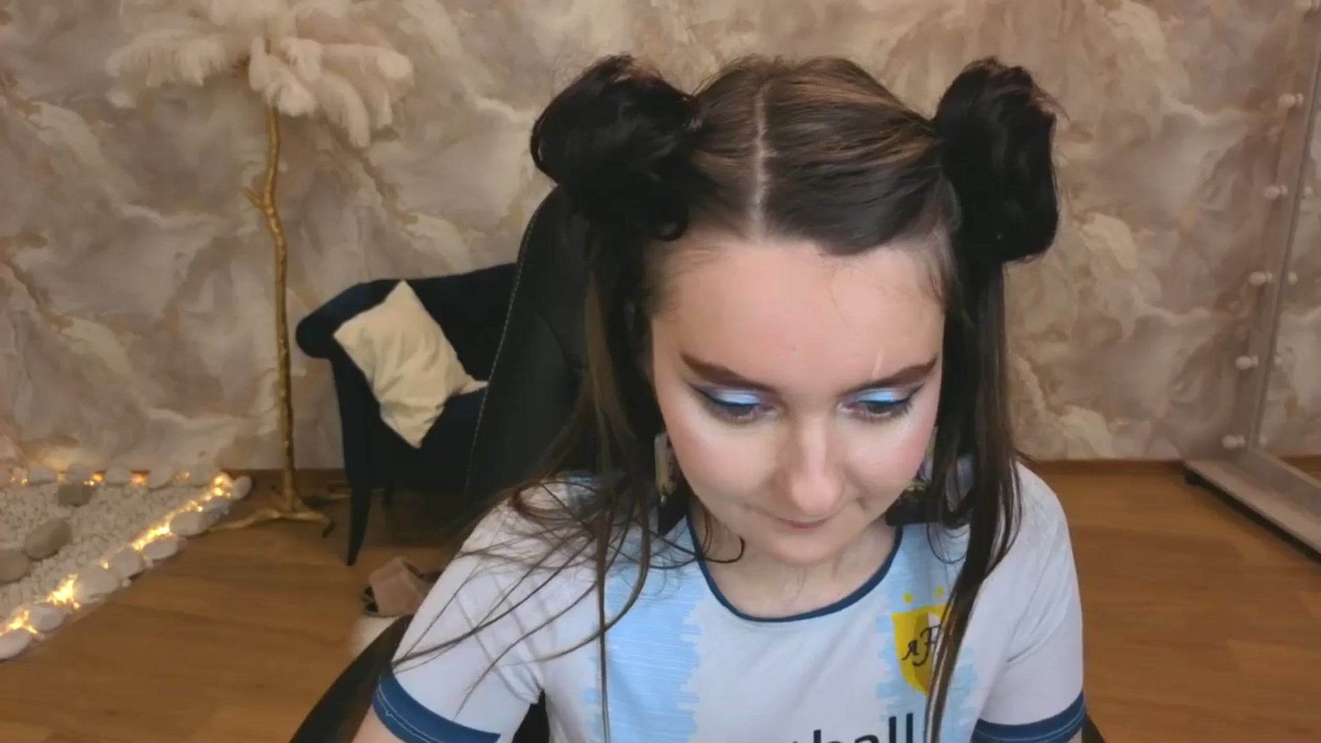 Gallery image thumbnail from Milim_Nava's myfreecams stream on, 09/20/2025, 20:40 image 3 of 20