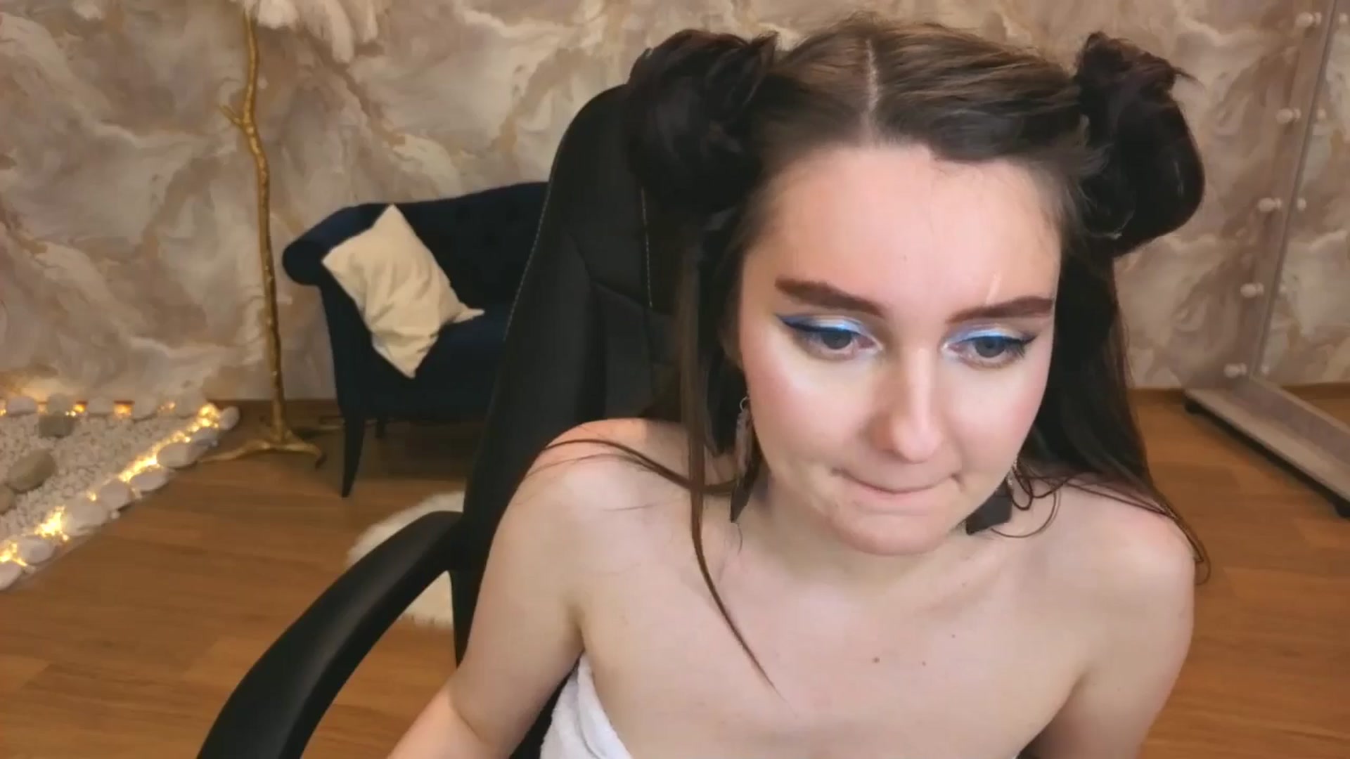 Gallery image thumbnail from Milim_Nava's myfreecams stream on, 09/21/2025, 24:42 image 16 of 20