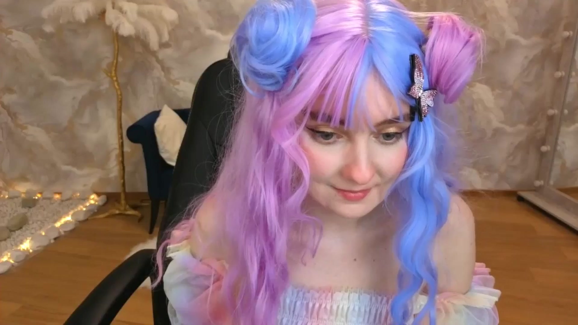 Gallery image thumbnail from Milim_Nava's myfreecams stream on, 09/22/2025, 21:40 image 9 of 20
