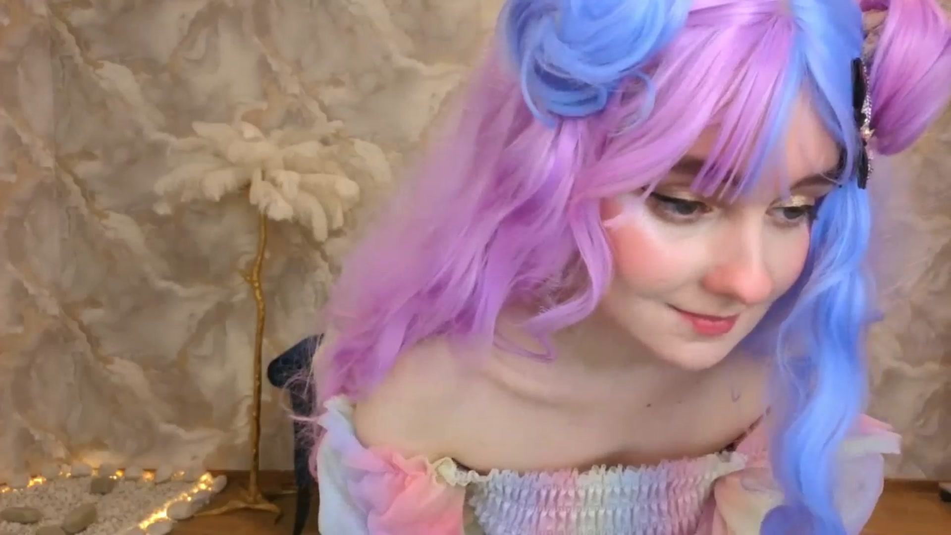 Gallery image thumbnail from Milim_Nava's myfreecams stream on, 09/22/2025, 21:40 image 6 of 20