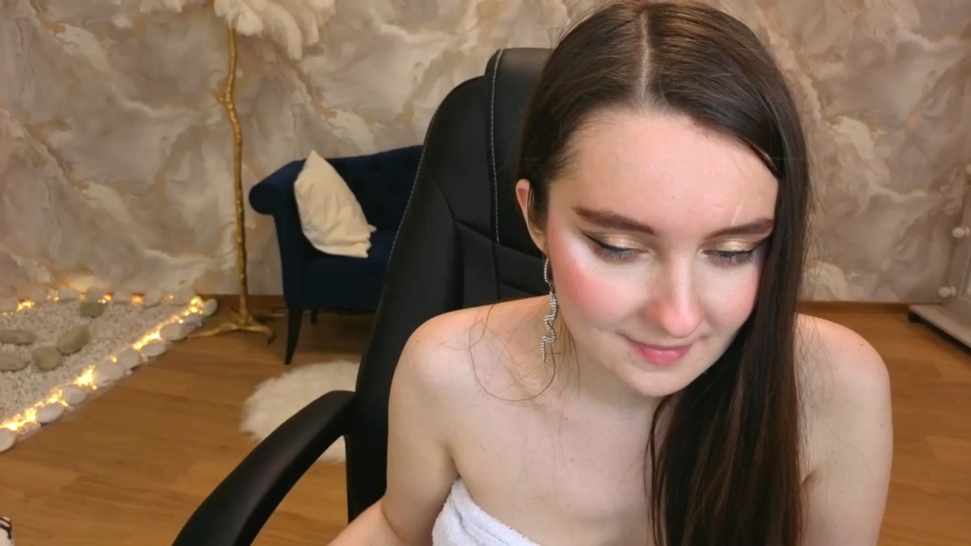 Gallery image thumbnail from Milim_Nava's myfreecams stream on, 09/22/2025, 23:57 image 5 of 20