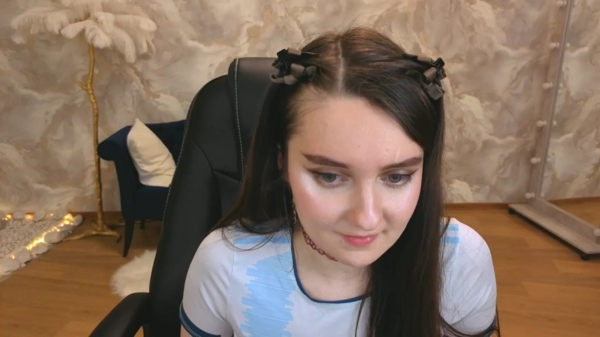 Gallery image thumbnail from Milim_Nava's myfreecams stream on, 09/25/2025, 09:50 image 2 of 20
