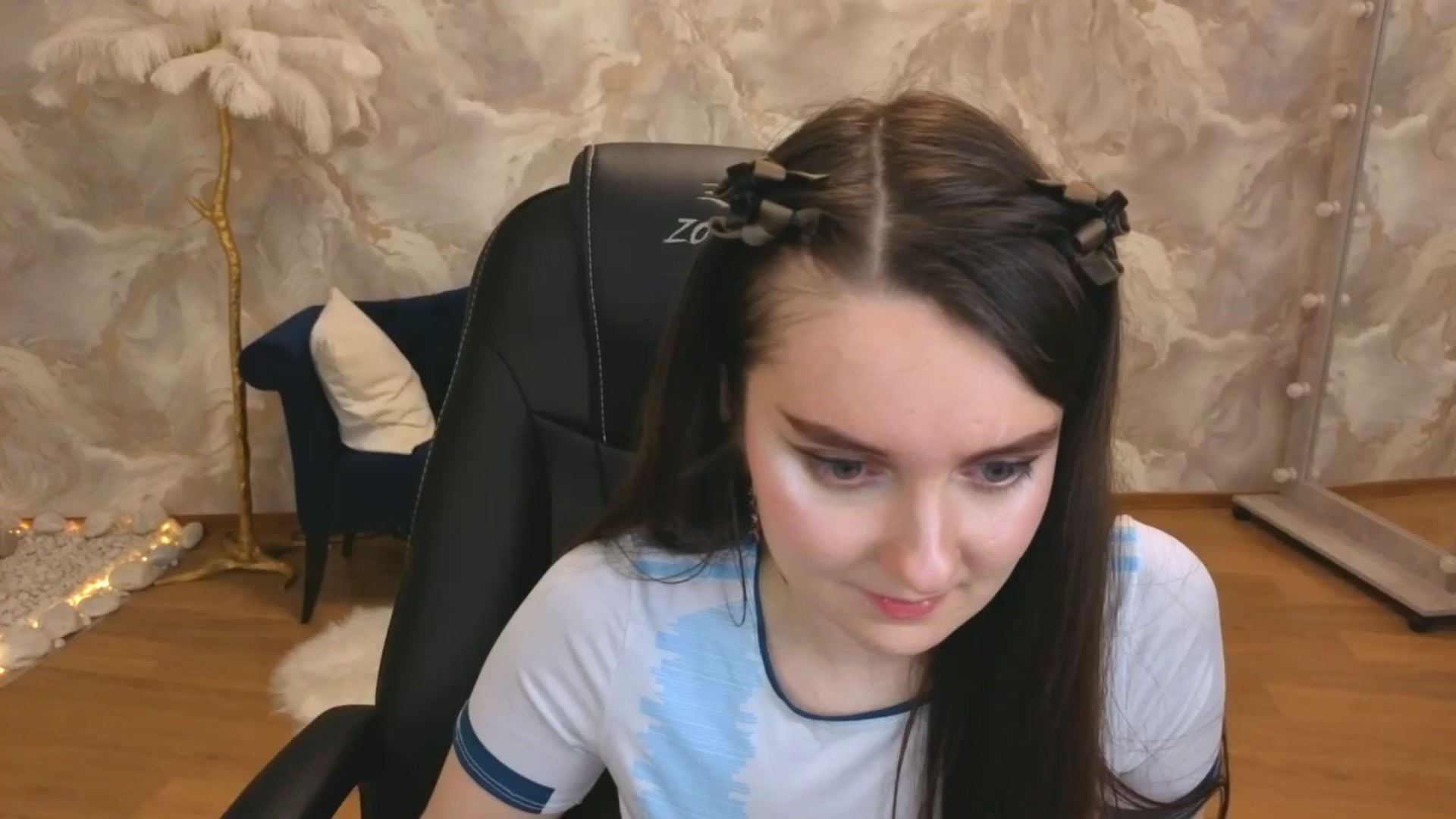 Gallery image thumbnail from Milim_Nava's myfreecams stream on, 09/25/2025, 09:50 image 1 of 20