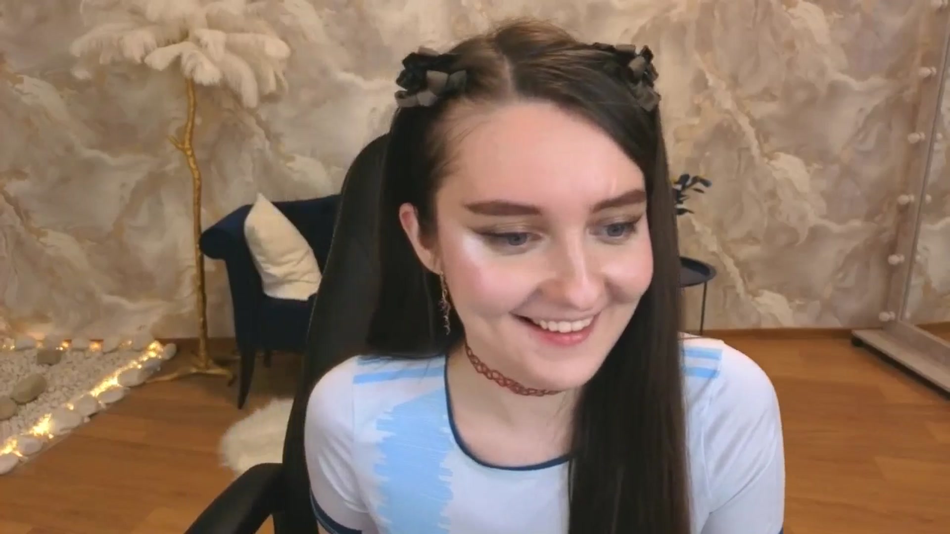 Gallery image thumbnail from Milim_Nava's myfreecams stream on, 09/25/2025, 09:50 image 14 of 20