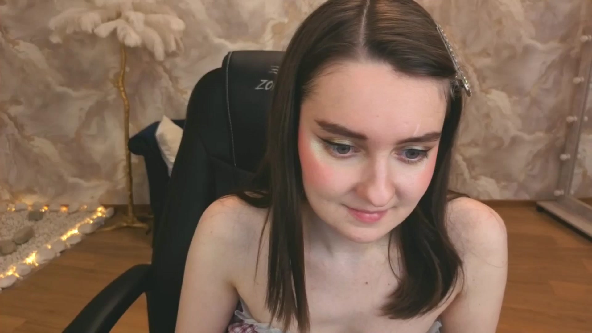 Gallery image thumbnail from Milim_Nava's myfreecams stream on, 09/27/2025, 21:48 image 20 of 20