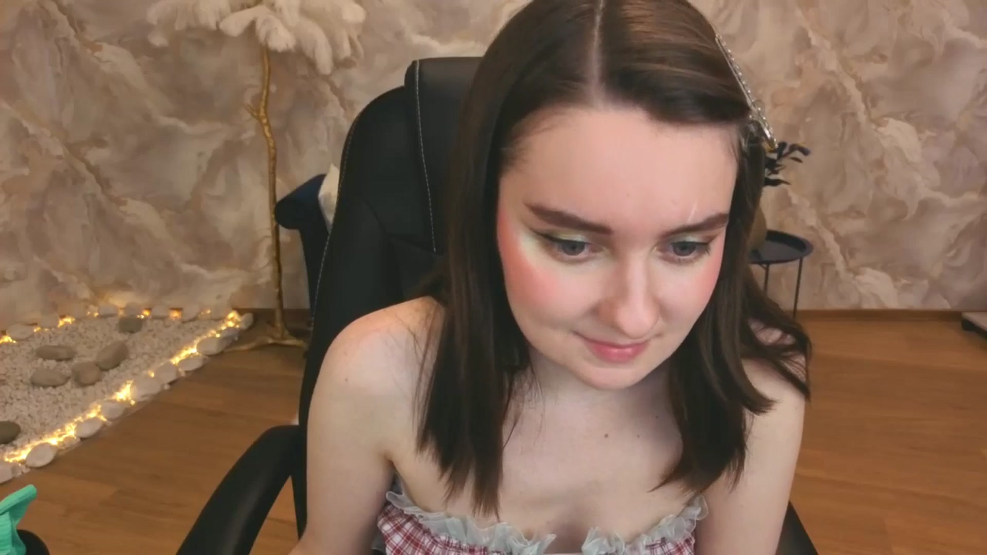 Gallery image thumbnail from Milim_Nava's myfreecams stream on, 09/27/2025, 21:48 image 2 of 20