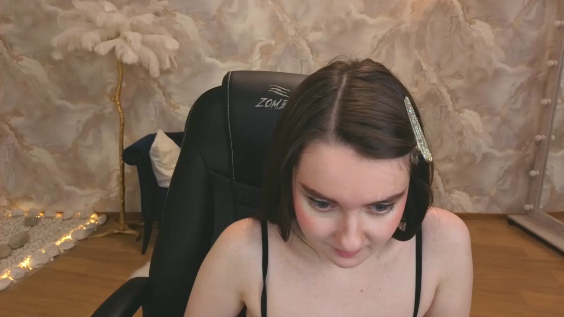 Gallery image thumbnail from Milim_Nava's myfreecams stream on, 09/27/2025, 23:37 image 1 of 20