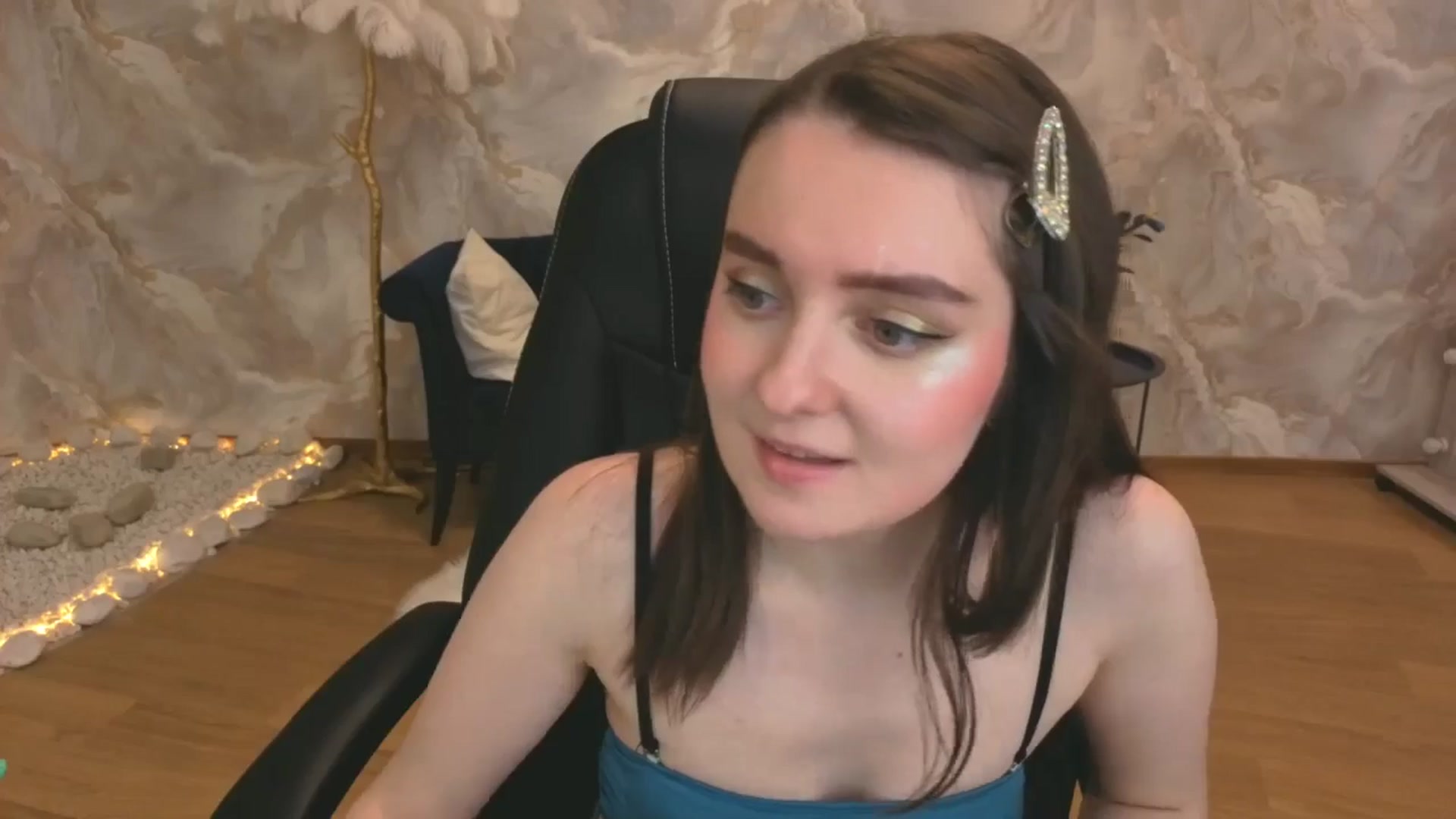 Gallery image thumbnail from Milim_Nava's myfreecams stream on, 09/27/2025, 23:37 image 15 of 20