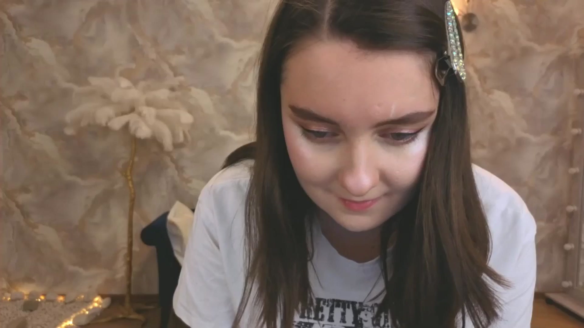 Gallery image thumbnail from Milim_Nava's myfreecams stream on, 09/29/2025, 19:39 image 8 of 20