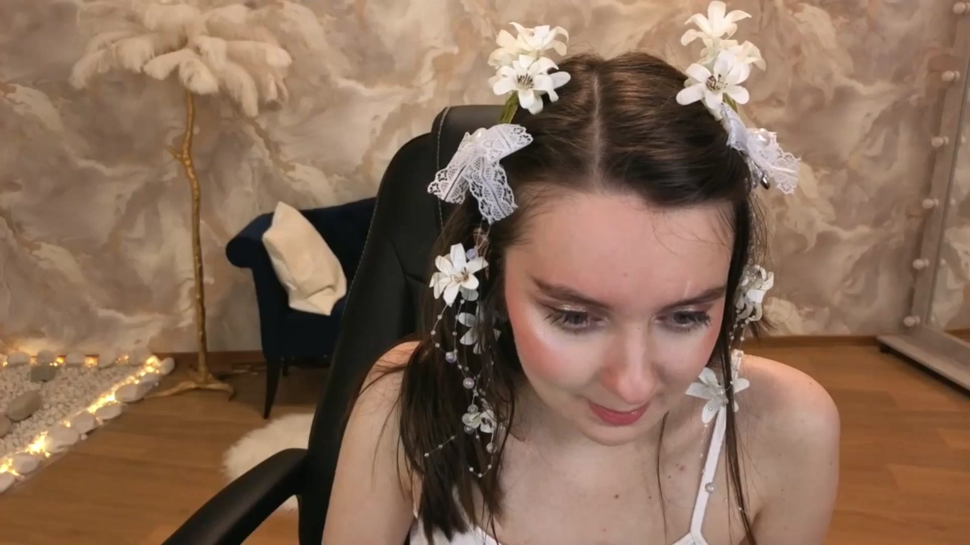 Gallery image thumbnail from Milim_Nava's myfreecams stream on, 10/05/2025, 18:40 image 6 of 20