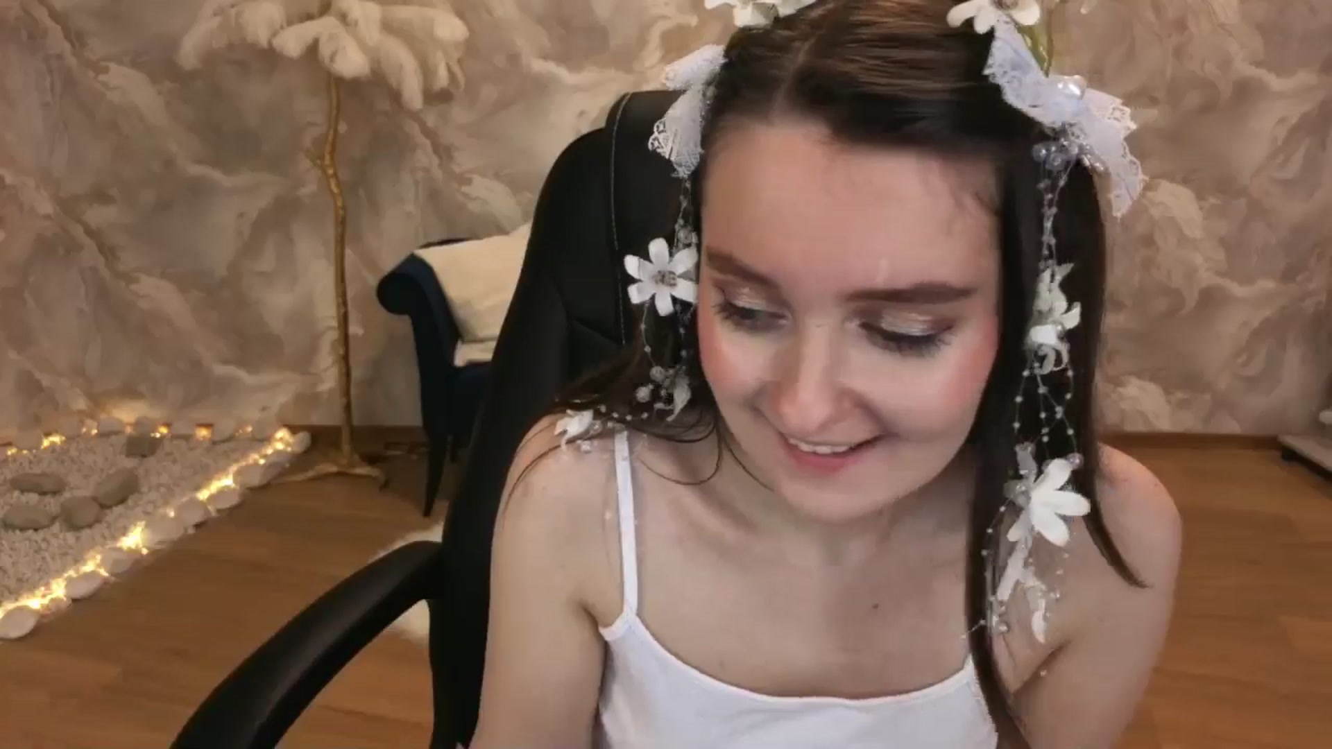 Gallery image thumbnail from Milim_Nava's myfreecams stream on, 10/05/2025, 19:49 image 15 of 20