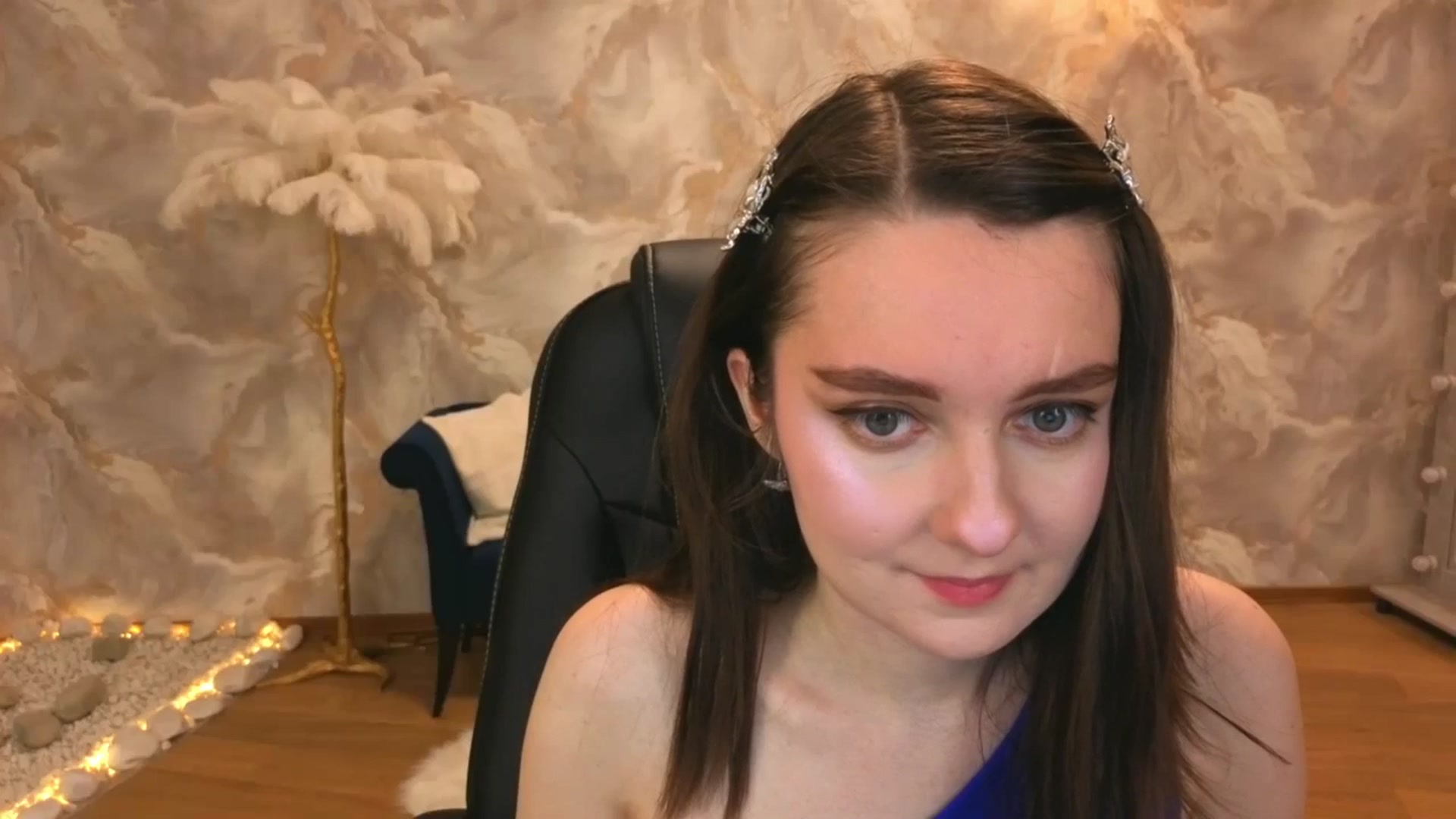 Gallery image thumbnail from Milim_Nava's myfreecams stream on, 10/07/2025, 19:04 image 14 of 20