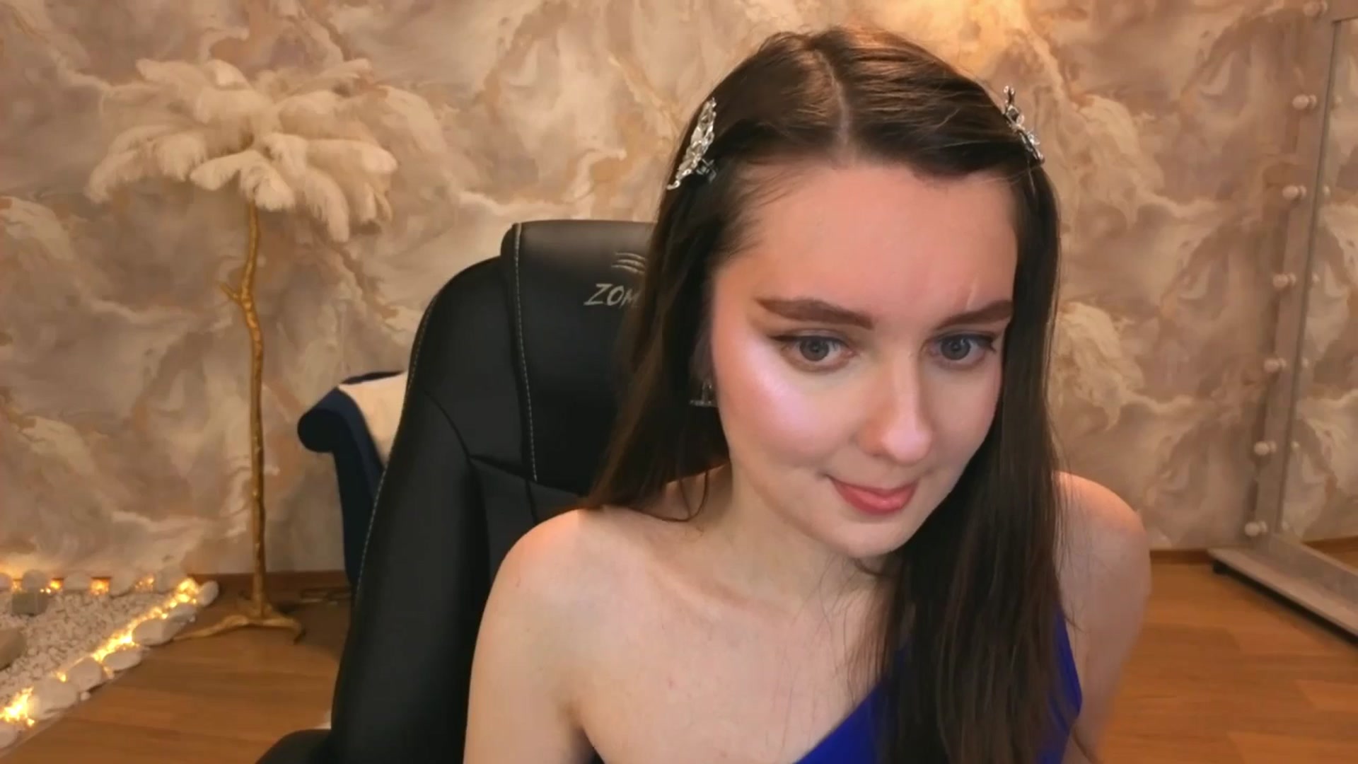 Gallery image thumbnail from Milim_Nava's myfreecams stream on, 10/07/2025, 19:47 image 10 of 20