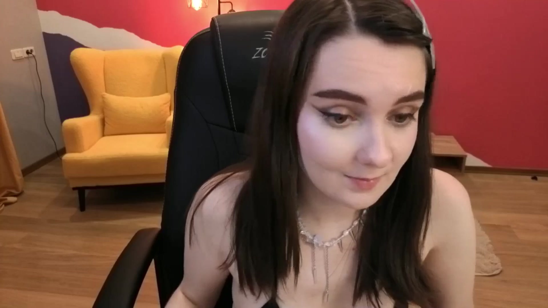 Gallery image thumbnail from Milim_Nava's myfreecams stream on, 10/09/2025, 09:39 image 8 of 20