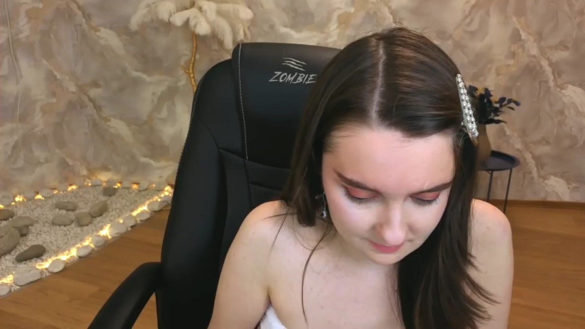 Gallery image thumbnail from Milim_Nava's myfreecams stream on, 10/11/2025, 23:55 image 19 of 20
