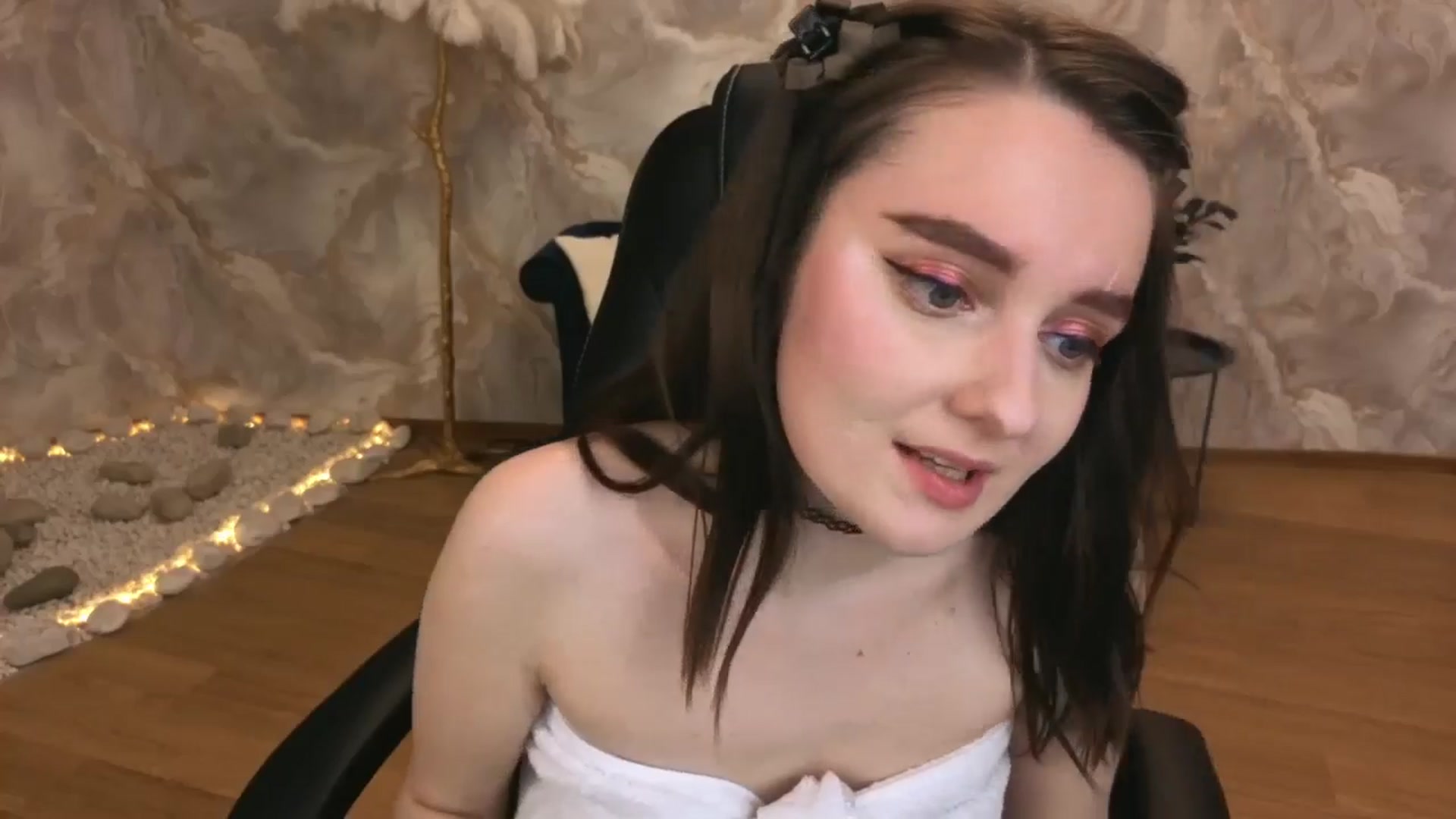 Gallery image thumbnail from Milim_Nava's myfreecams stream on, 10/15/2025, 06:45 image 11 of 20