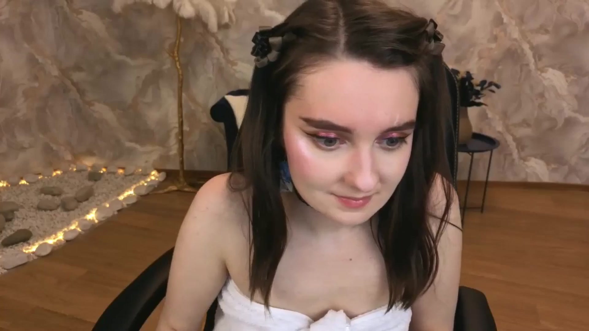 Gallery image thumbnail from Milim_Nava's myfreecams stream on, 10/15/2025, 06:45 image 13 of 20