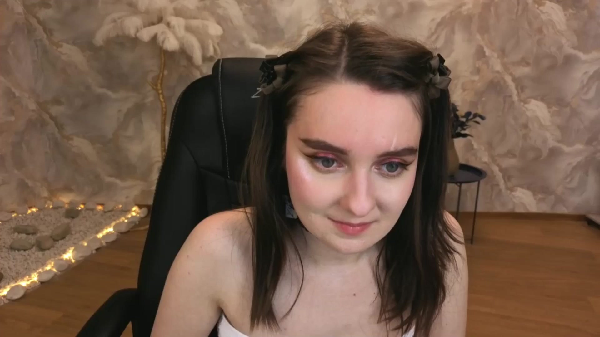 Gallery image thumbnail from Milim_Nava's myfreecams stream on, 10/15/2025, 07:49 image 8 of 20