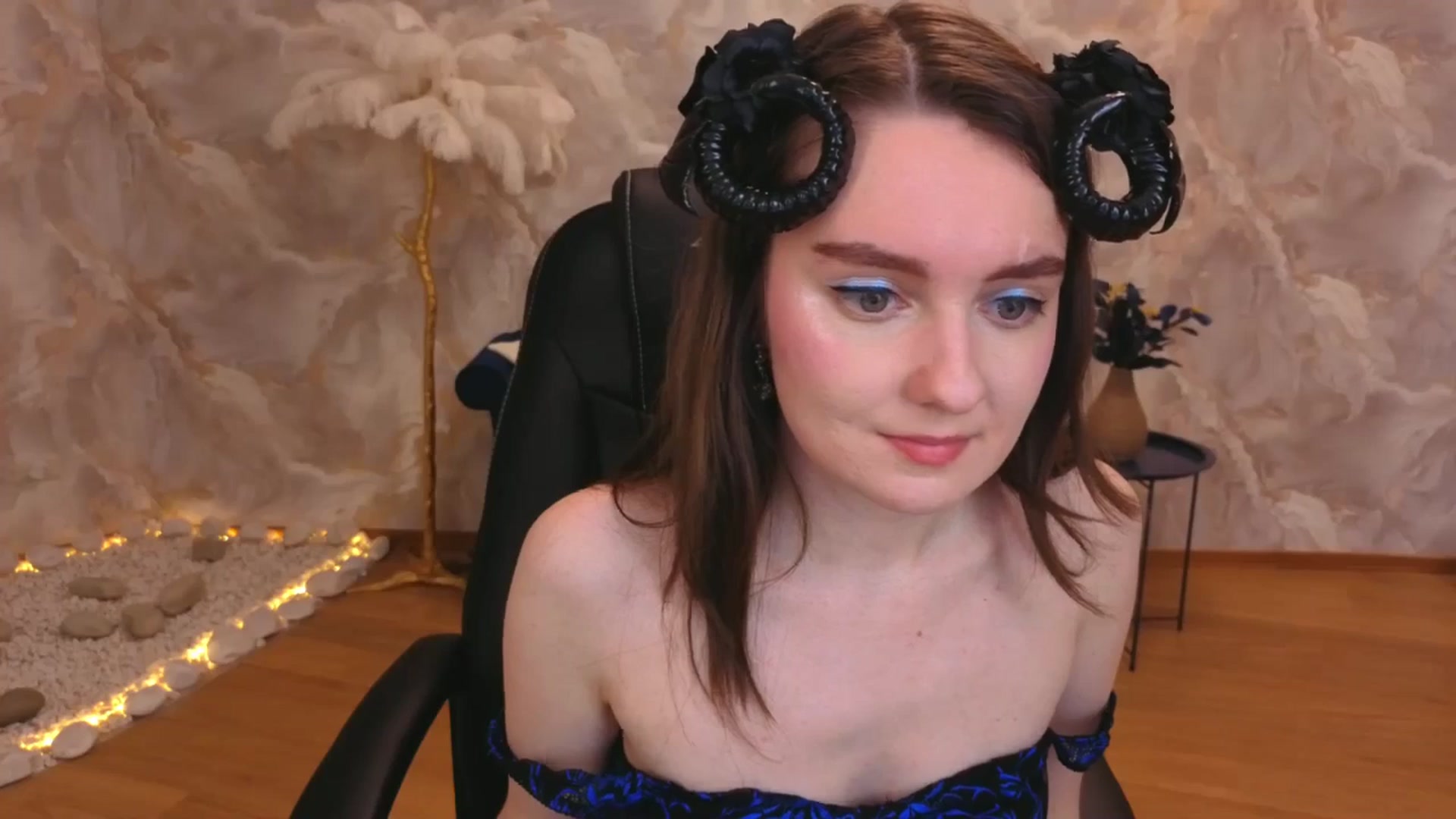 Gallery image thumbnail from Milim_Nava's myfreecams stream on, 10/18/2025, 19:11 image 7 of 20