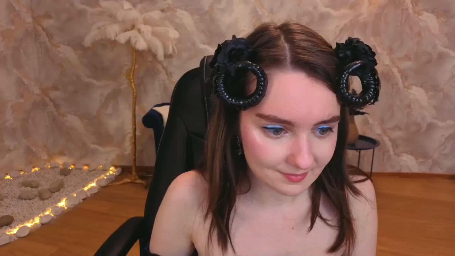 Gallery image thumbnail from Milim_Nava's myfreecams stream on, 10/18/2025, 19:11 image 6 of 20