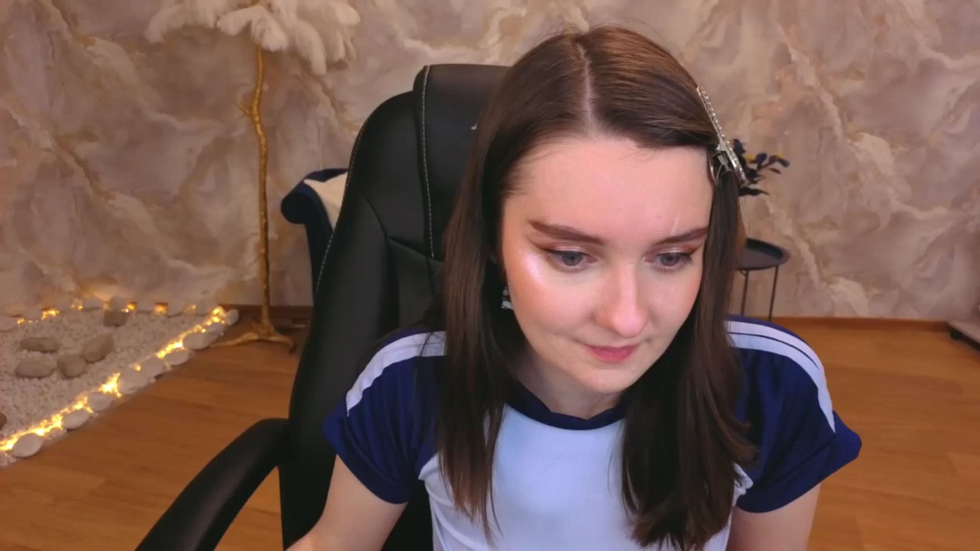 Gallery image thumbnail from Milim_Nava's myfreecams stream on, 10/20/2025, 22:51 image 8 of 20