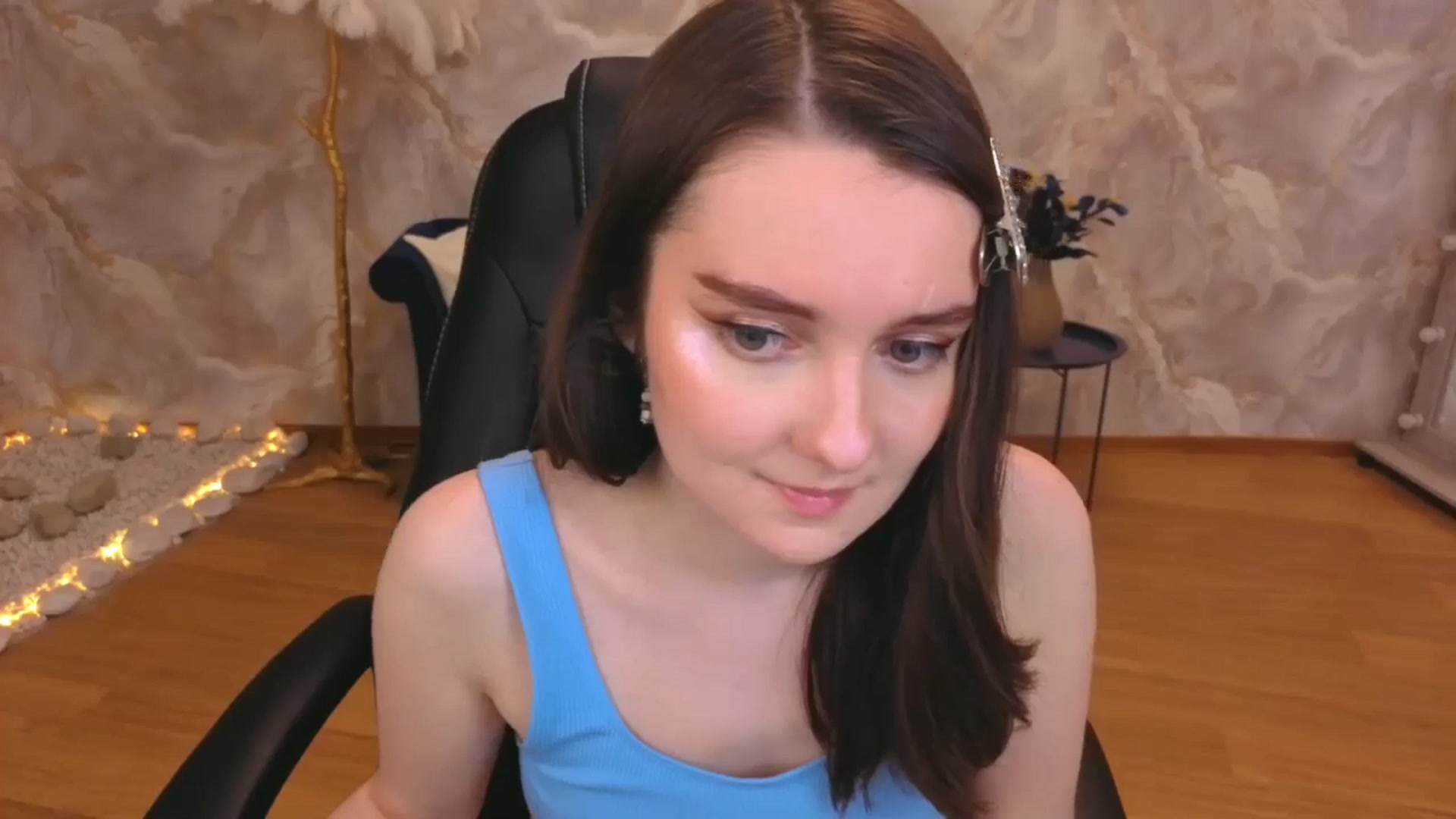 Gallery image thumbnail from Milim_Nava's myfreecams stream on, 10/21/2025, 02:15 image 5 of 20