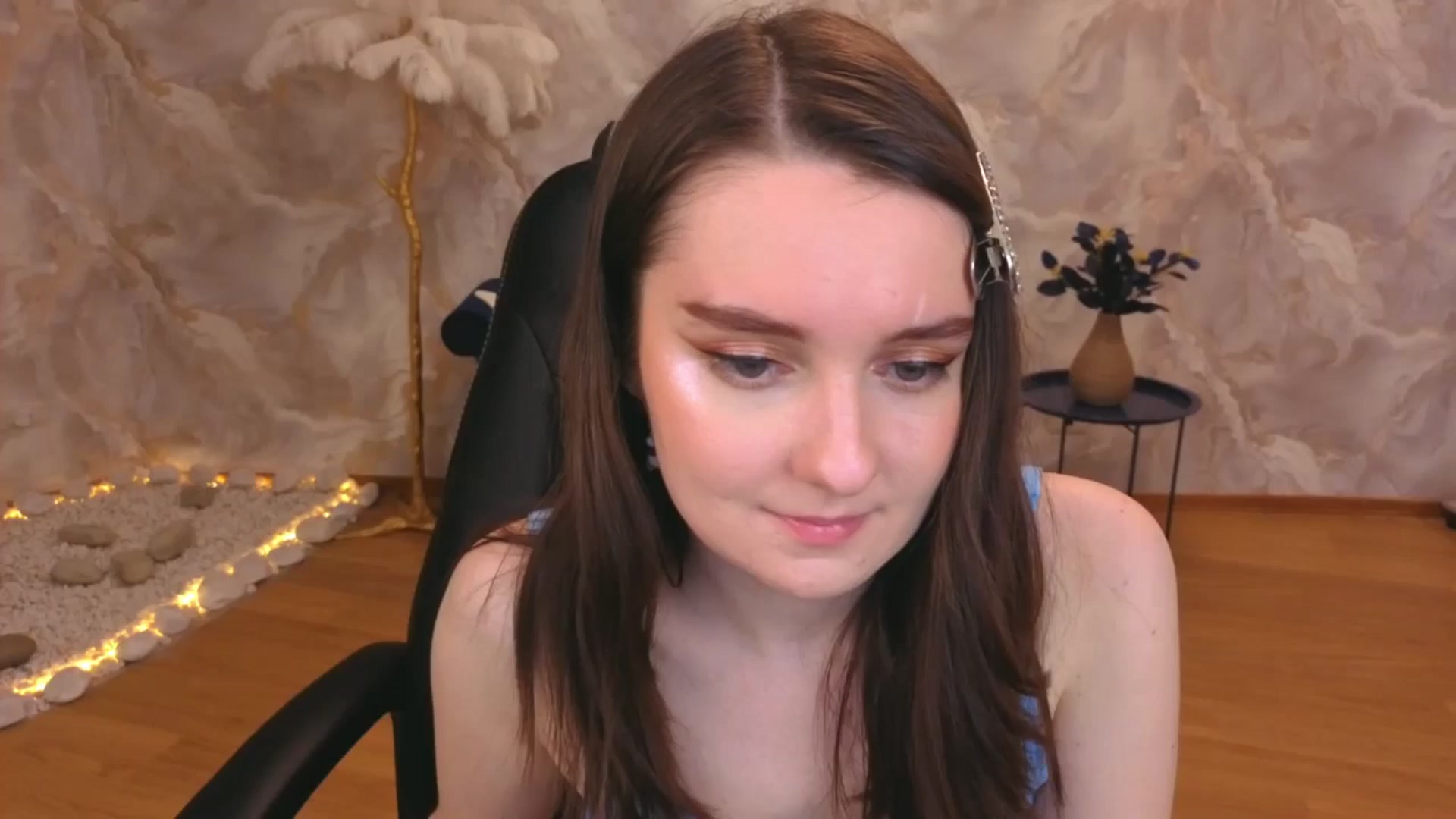 Gallery image thumbnail from Milim_Nava's myfreecams stream on, 10/21/2025, 02:15 image 18 of 20