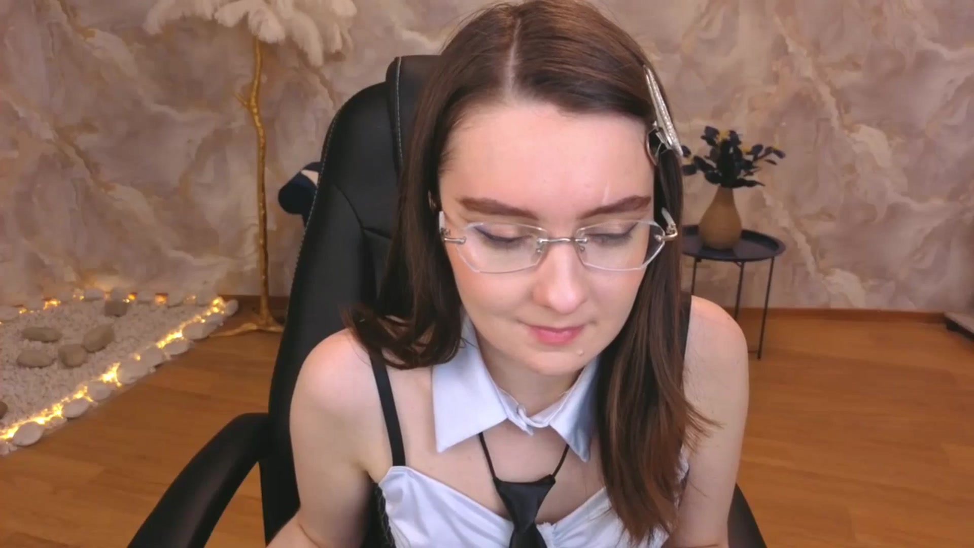 Gallery image thumbnail from Milim_Nava's myfreecams stream on, 10/22/2025, 05:47 image 17 of 20