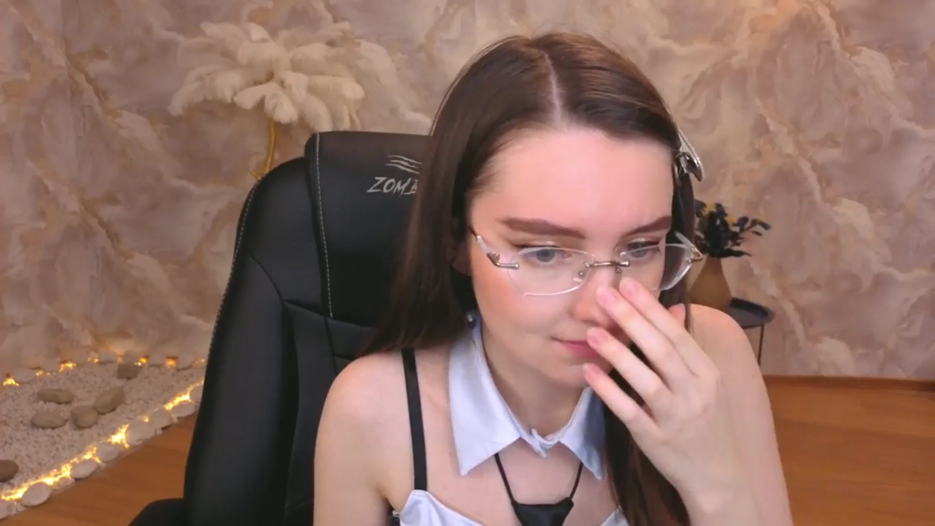 Gallery image thumbnail from Milim_Nava's myfreecams stream on, 10/22/2025, 05:47 image 9 of 20