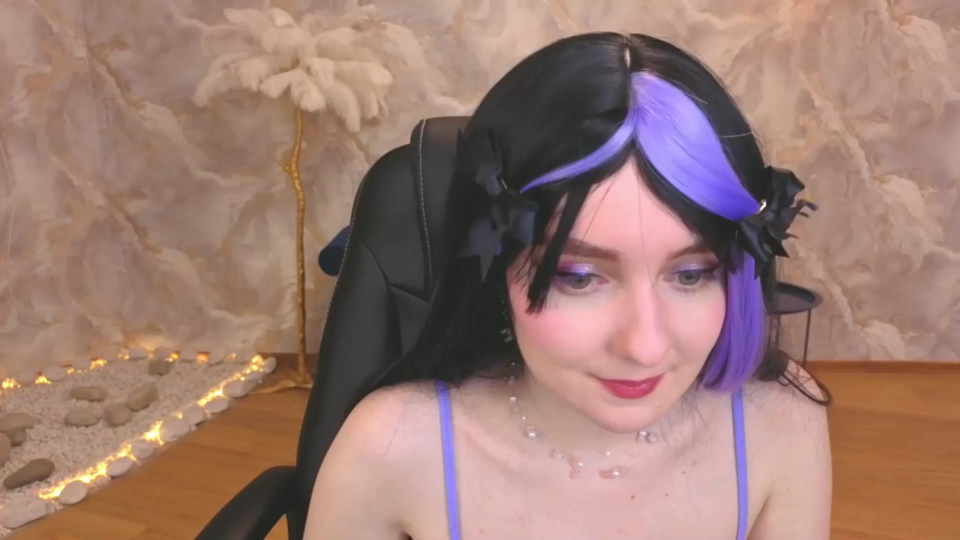 Gallery image thumbnail from Milim_Nava's myfreecams stream on, 10/24/2025, 16:33 image 2 of 20