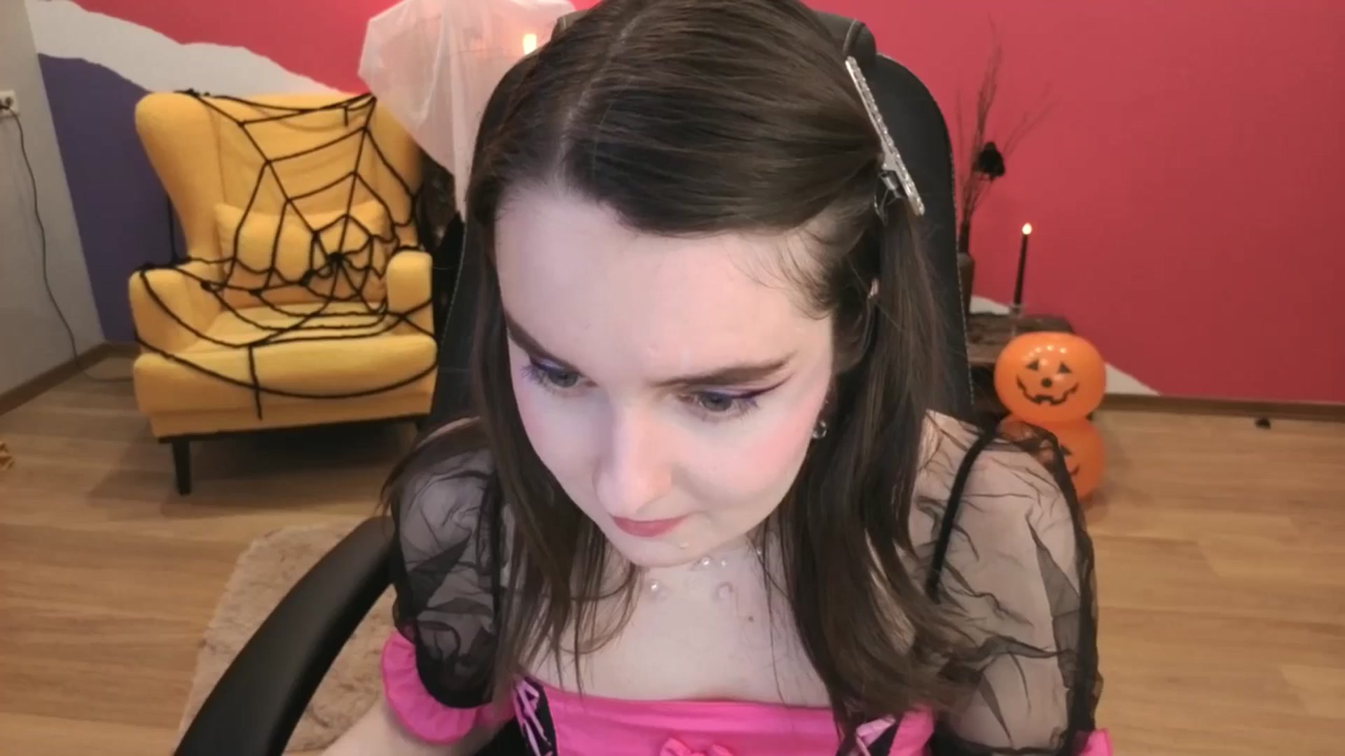 Gallery image thumbnail from Milim_Nava's myfreecams stream on, 10/24/2025, 17:41 image 19 of 20