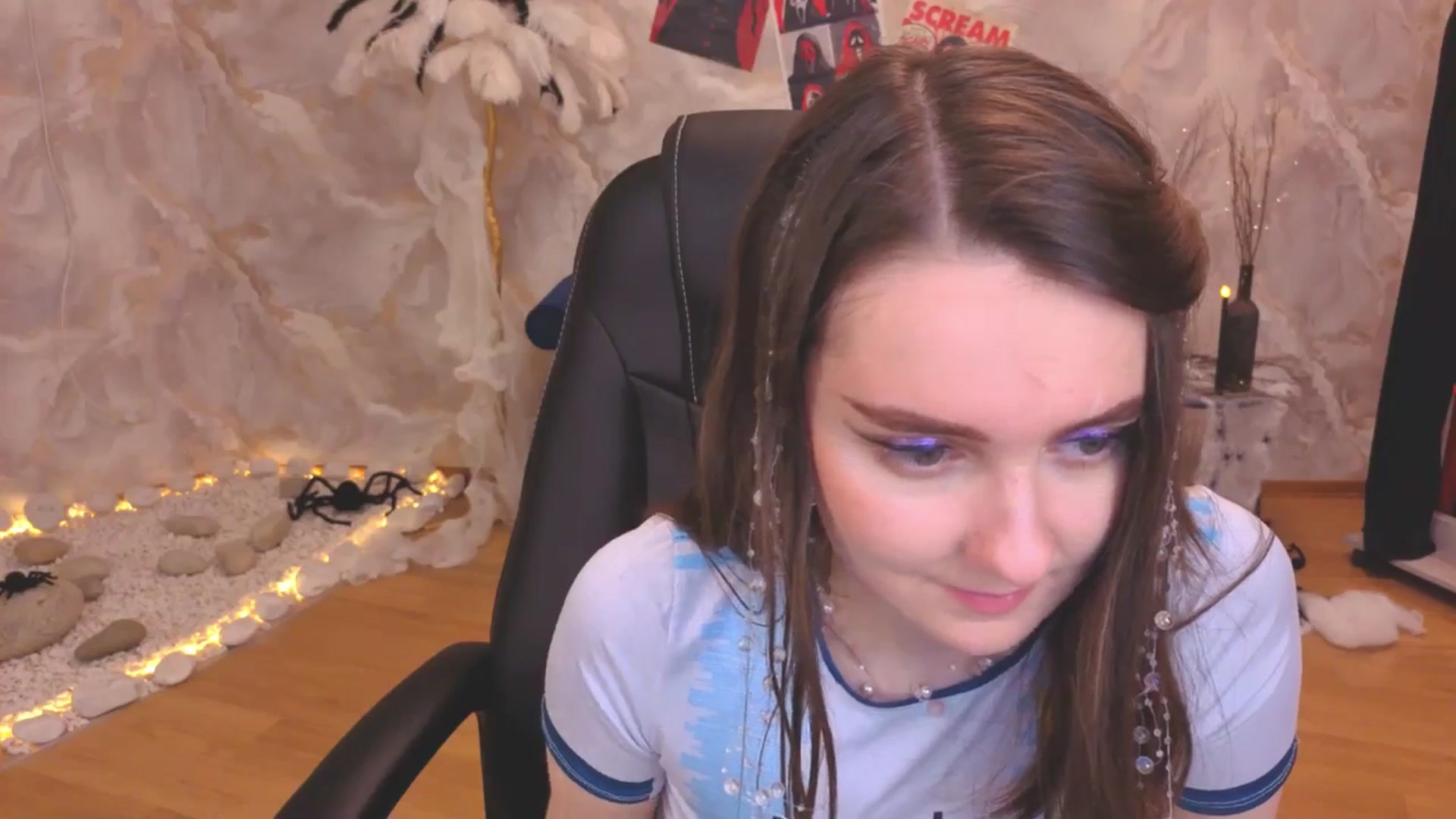 Gallery image thumbnail from Milim_Nava's myfreecams stream on, 10/25/2025, 21:02 image 15 of 20