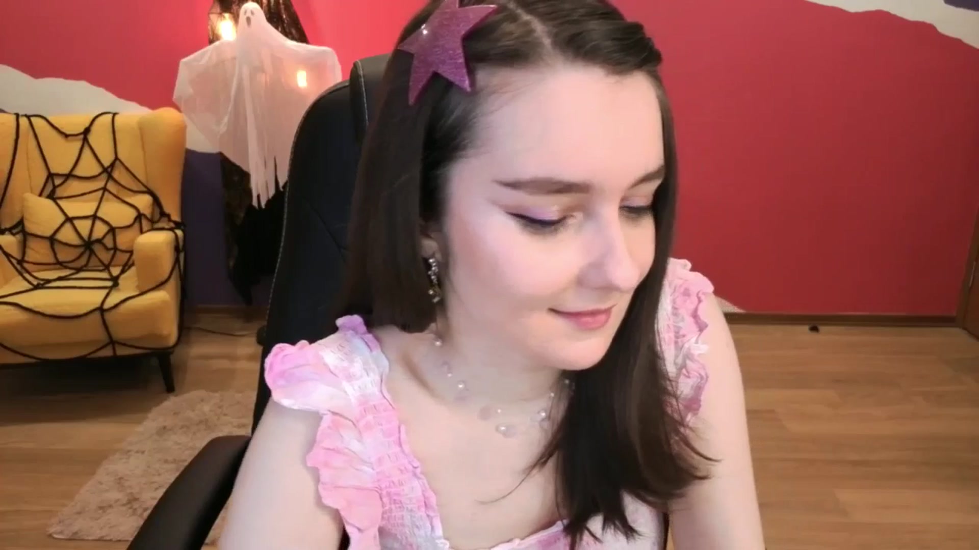 Gallery image thumbnail from Milim_Nava's myfreecams stream on, 10/26/2025, 20:05 image 5 of 20