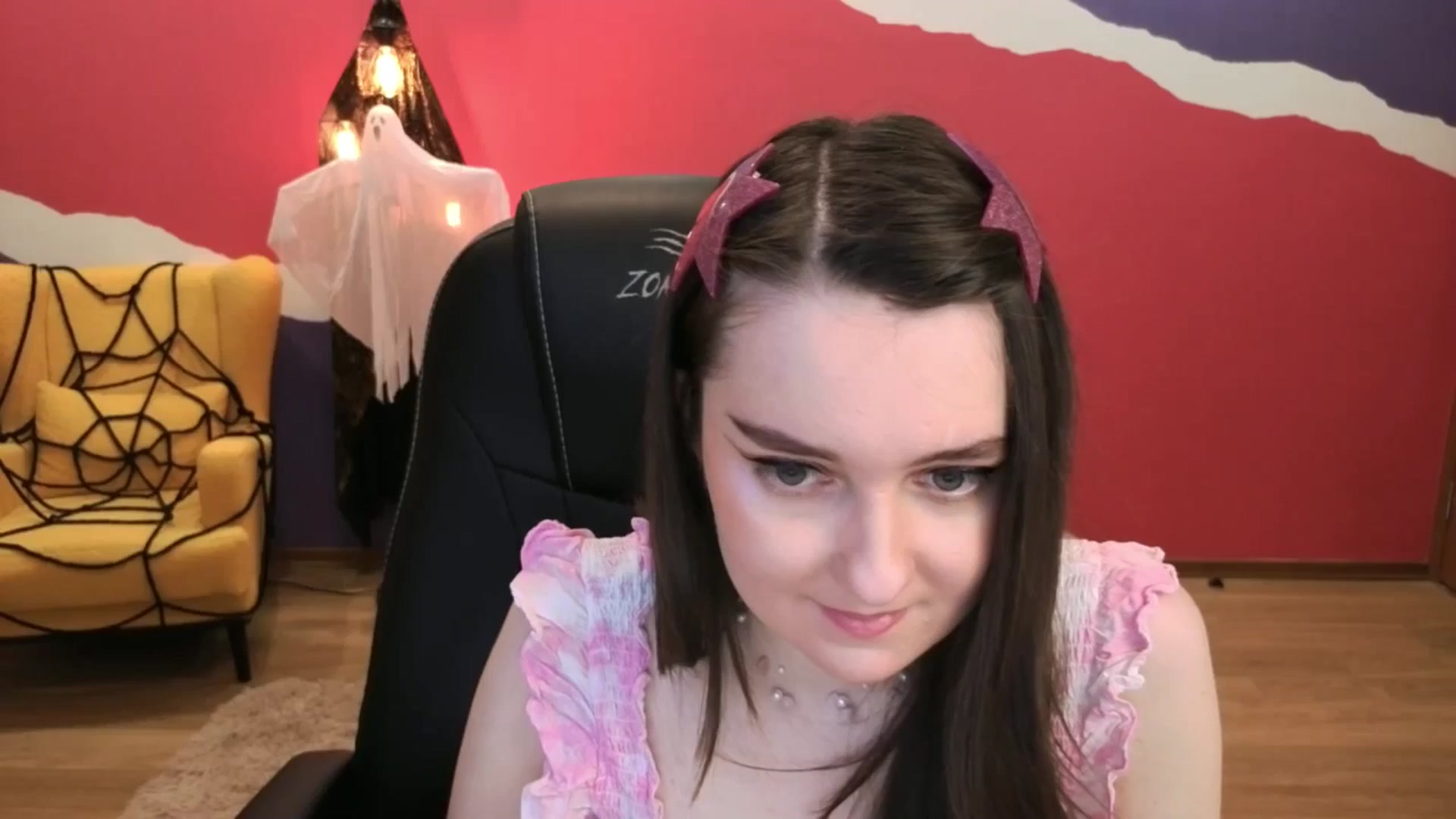 Gallery image thumbnail from Milim_Nava's myfreecams stream on, 10/26/2025, 20:05 image 11 of 20