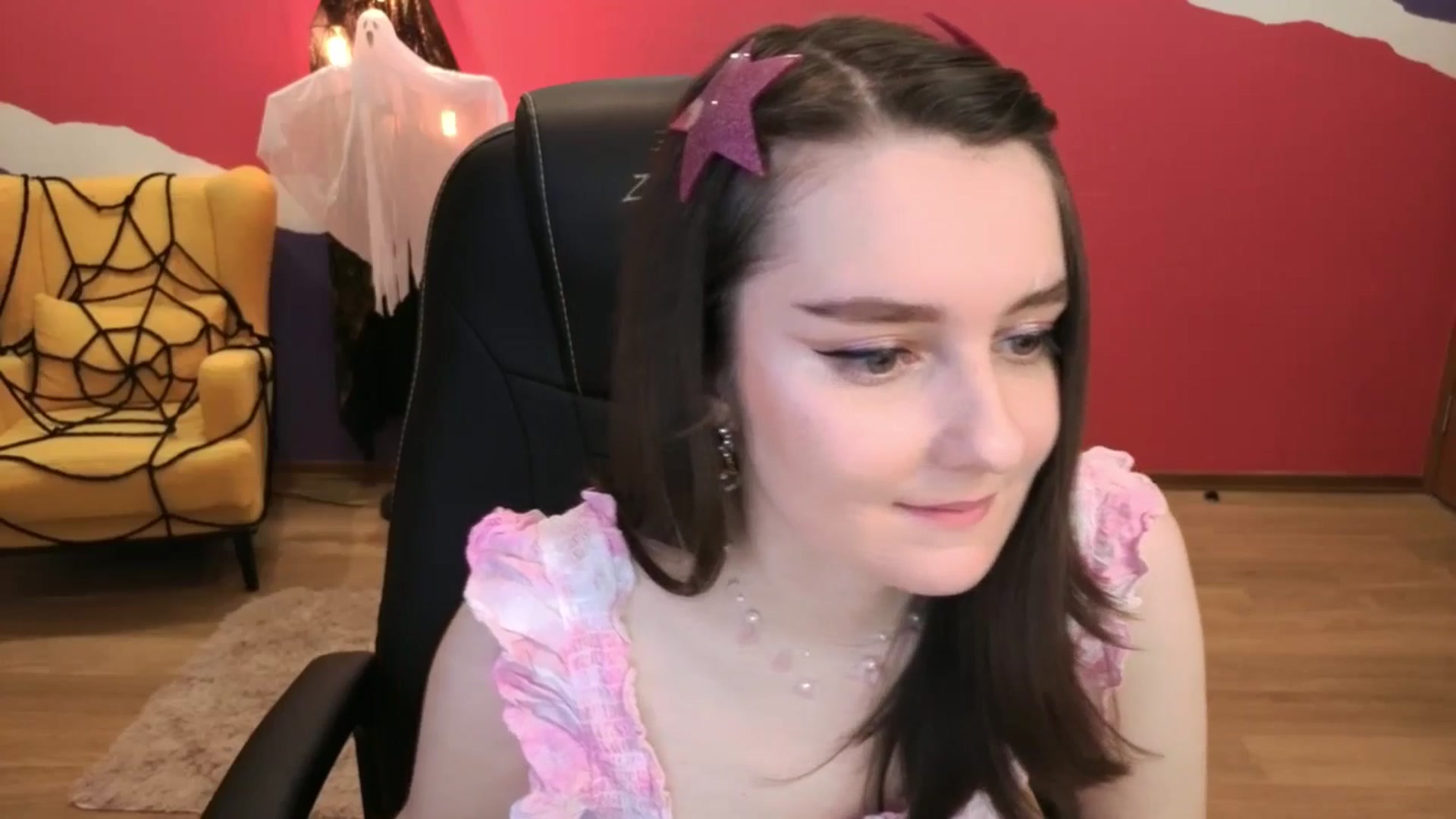 Gallery image thumbnail from Milim_Nava's myfreecams stream on, 10/26/2025, 20:05 image 8 of 20
