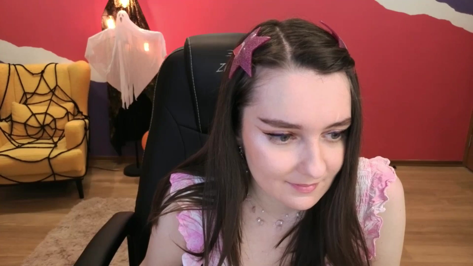 Gallery image thumbnail from Milim_Nava's myfreecams stream on, 10/26/2025, 20:05 image 13 of 20