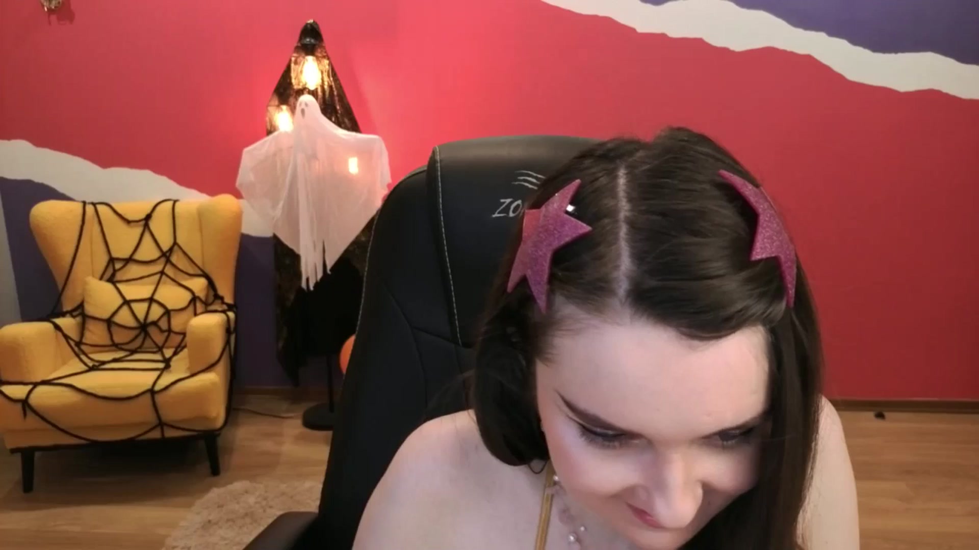 Gallery image thumbnail from Milim_Nava's myfreecams stream on, 10/26/2025, 21:29 image 14 of 20