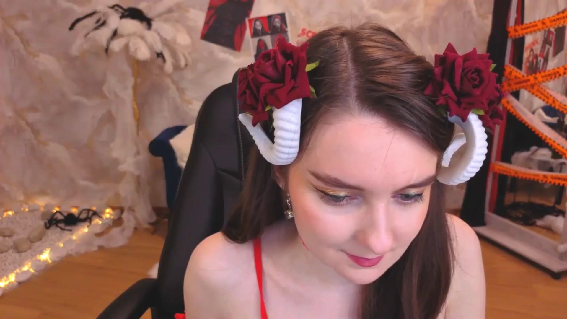 Gallery image thumbnail from Milim_Nava's myfreecams stream on, 10/27/2025, 20:42 image 15 of 20