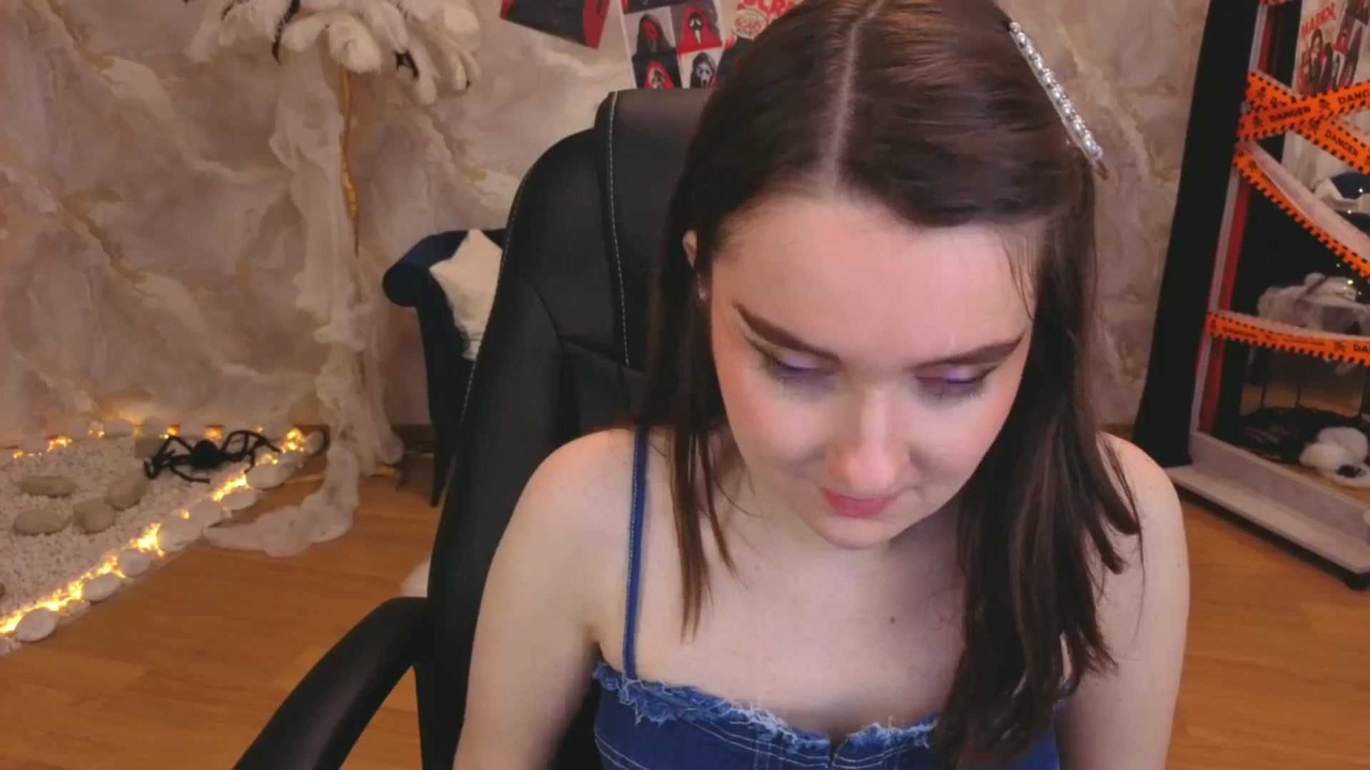 Gallery image thumbnail from Milim_Nava's myfreecams stream on, 10/29/2025, 18:42 image 6 of 20