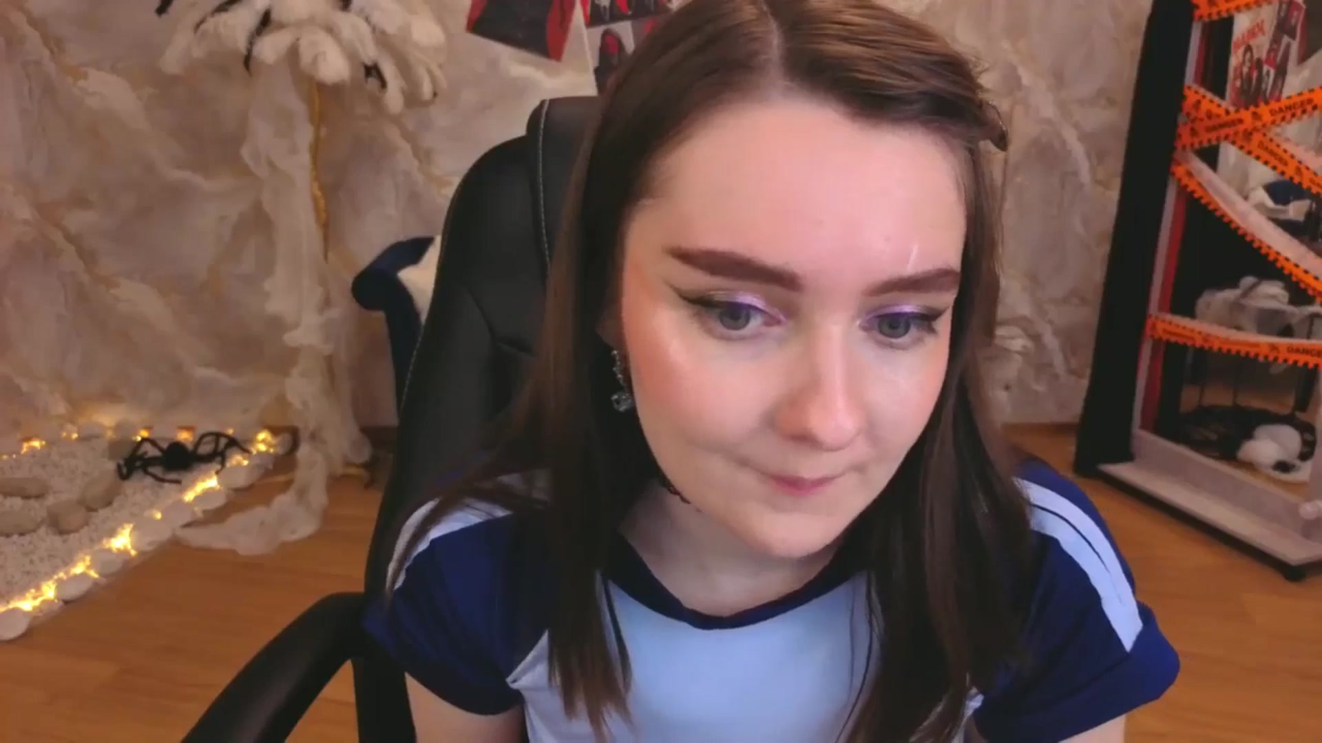 Gallery image thumbnail from Milim_Nava's myfreecams stream on, 10/29/2025, 21:03 image 12 of 20