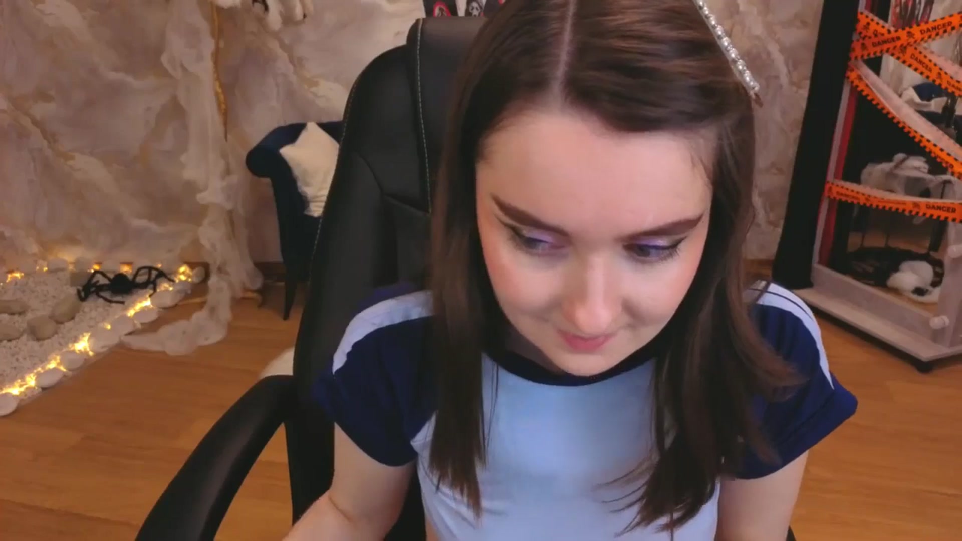 Gallery image thumbnail from Milim_Nava's myfreecams stream on, 10/29/2025, 21:03 image 2 of 20