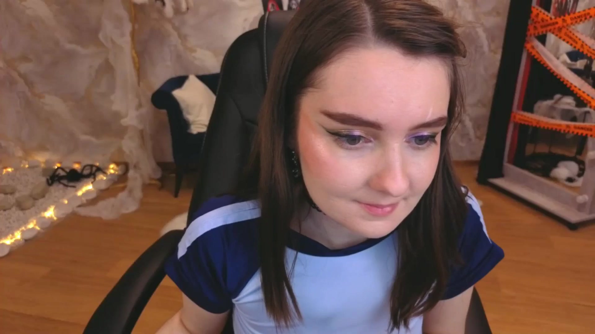 Gallery image thumbnail from Milim_Nava's myfreecams stream on, 10/29/2025, 21:03 image 7 of 20